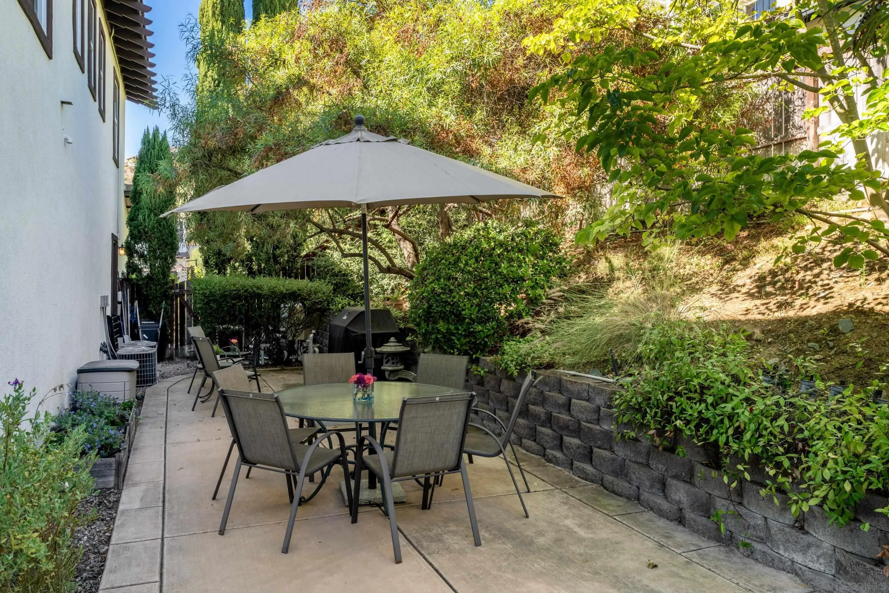 https://cdn.realtyfeed.com/cdn/127/250037034/58b200bdfceb0804340a783f982c0178.webp