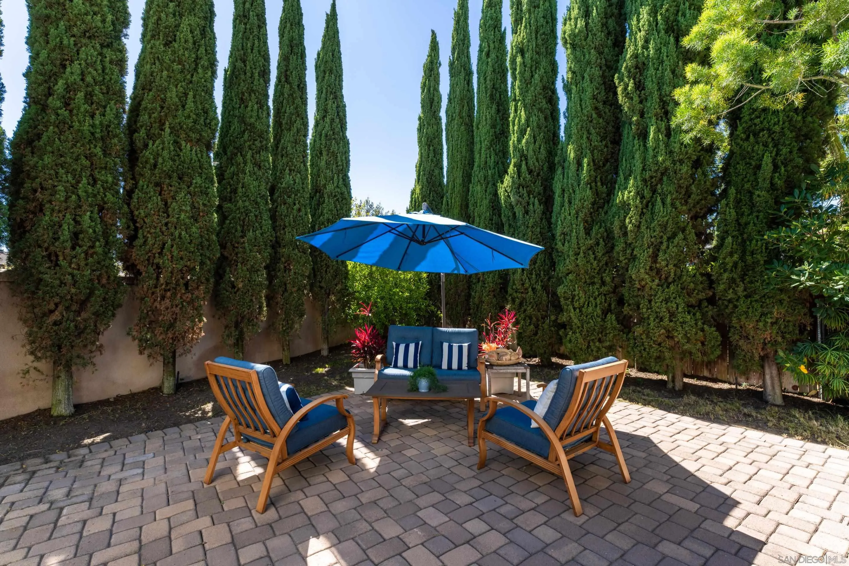 https://cdn.realtyfeed.com/cdn/127/250037034/b594208a91faa310b6250c323630df35.webp