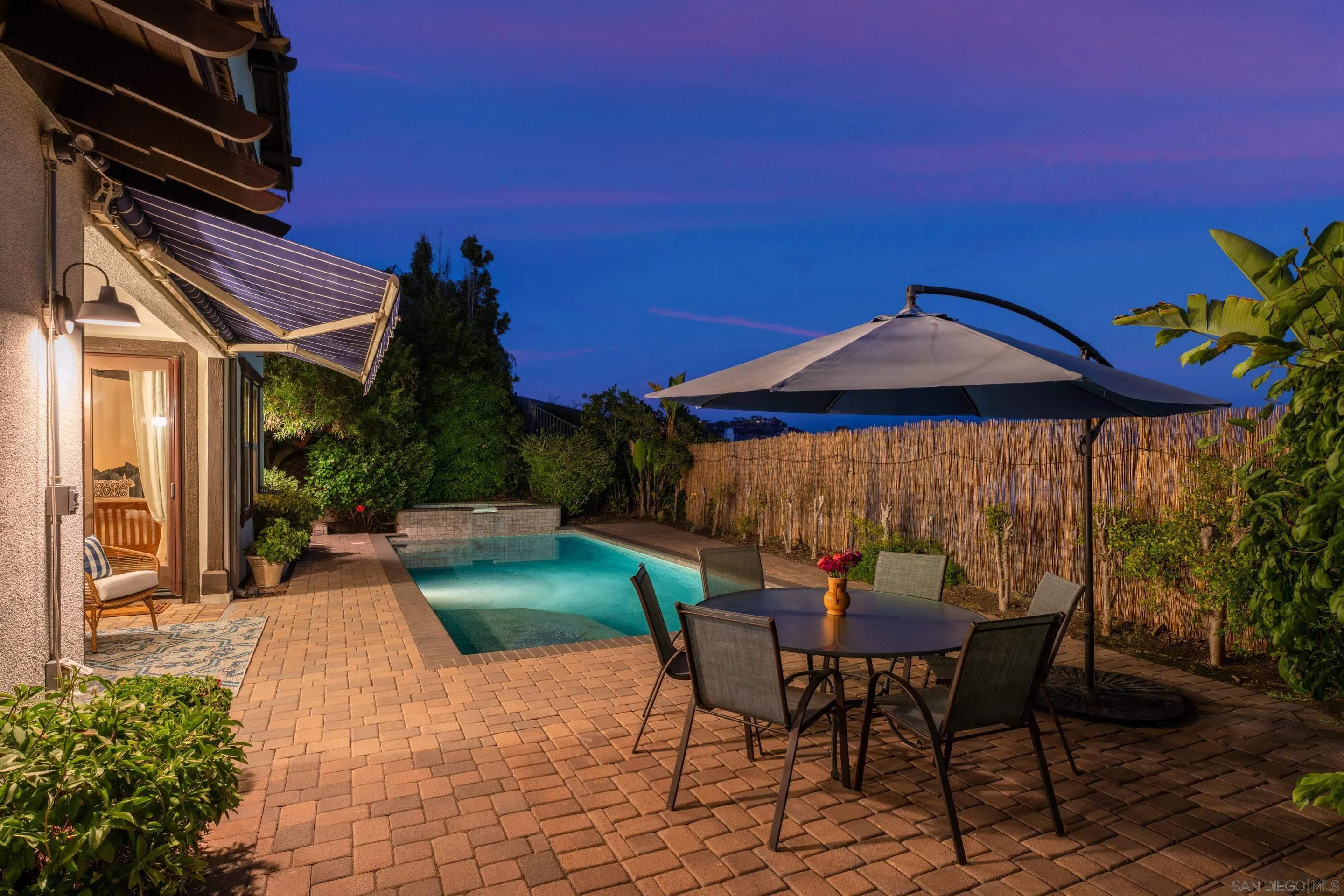 https://cdn.realtyfeed.com/cdn/127/250037034/bedf6abb72327a42ef39972d51106594.webp