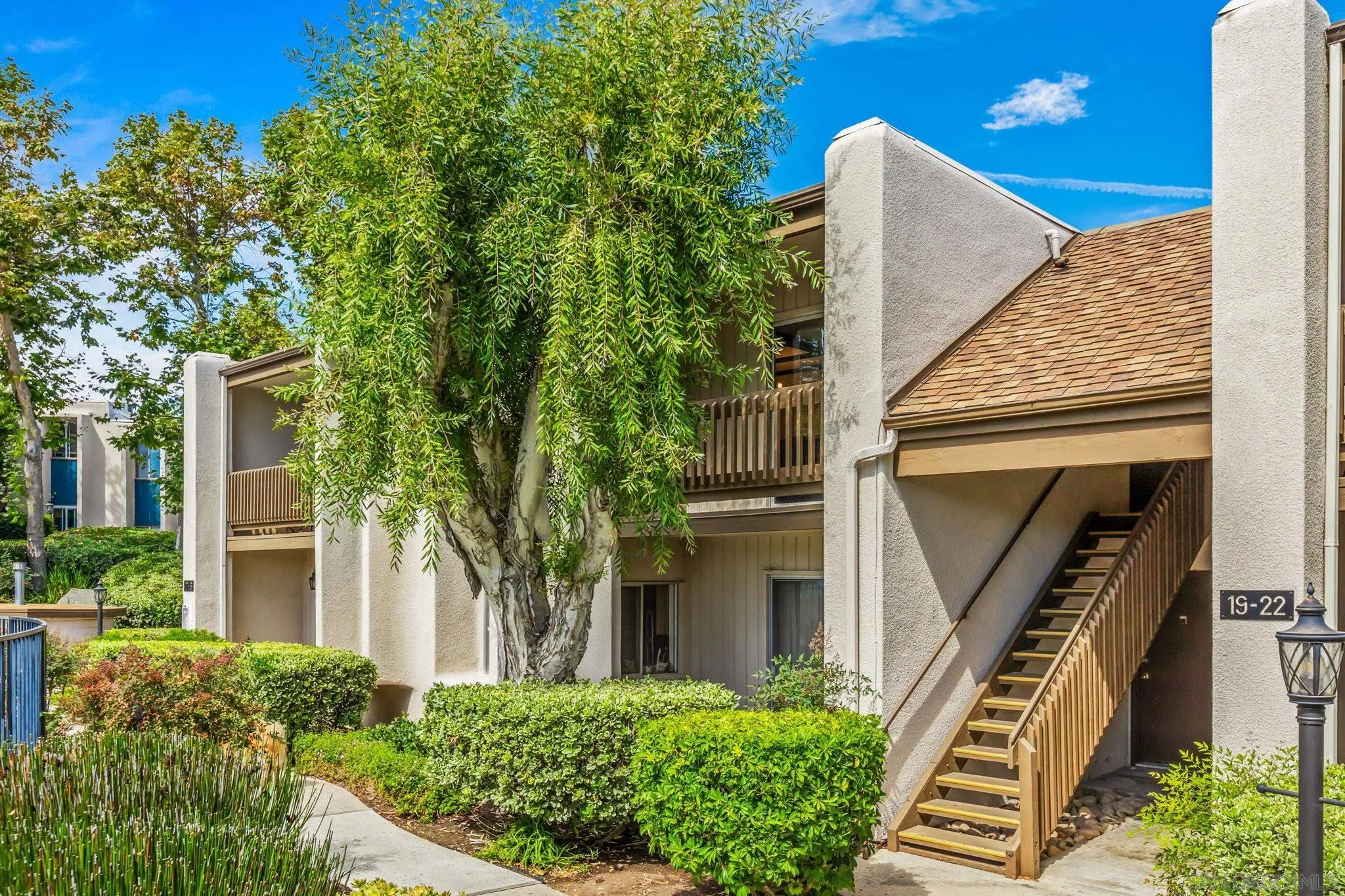 https://cdn.realtyfeed.com/cdn/127/250037036/359f3d8efa4cd3a5c2f7c7c7bd37d4fa.webp