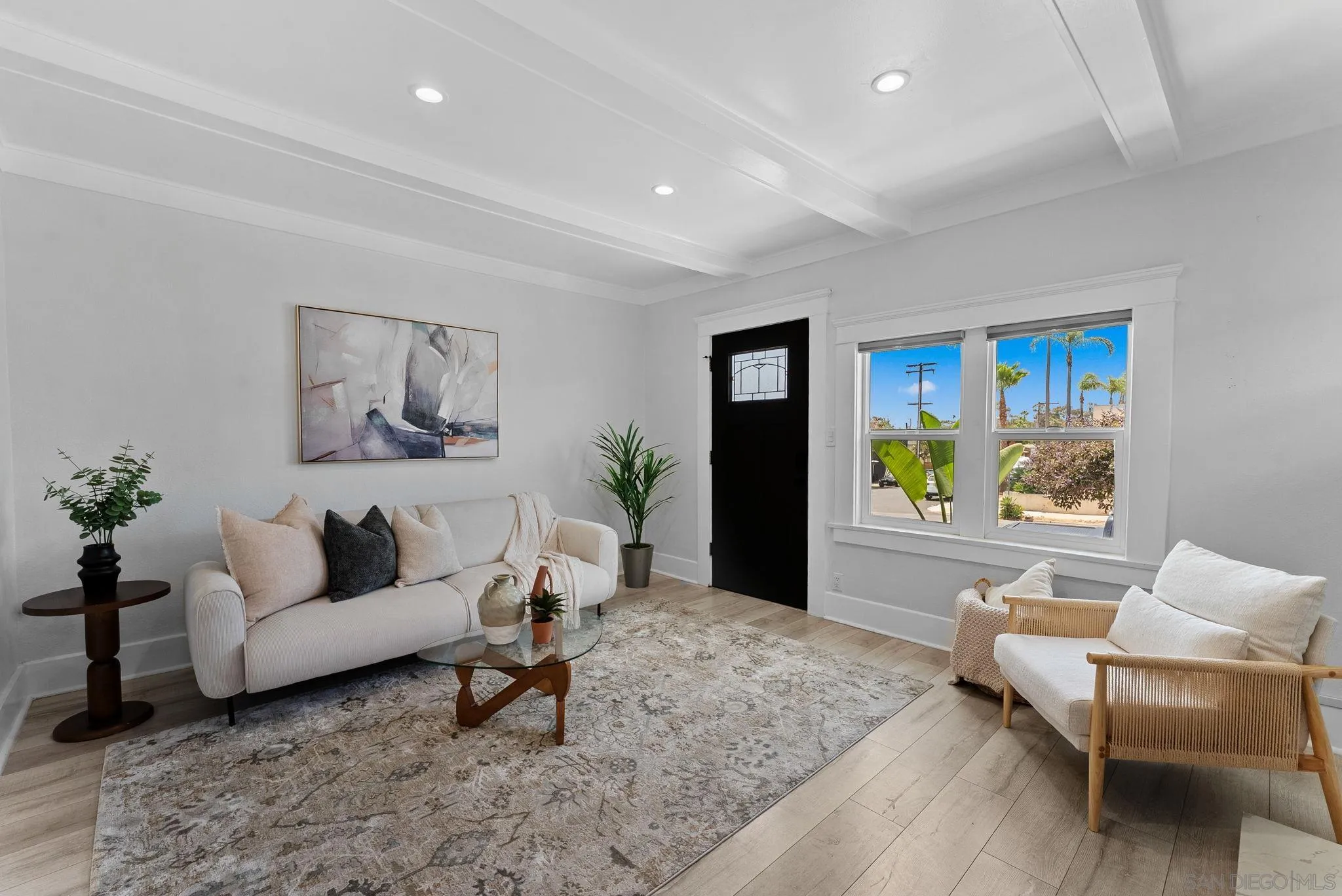 https://cdn.realtyfeed.com/cdn/127/250037043/baafb752a37e262d24abbfe97462c703.webp