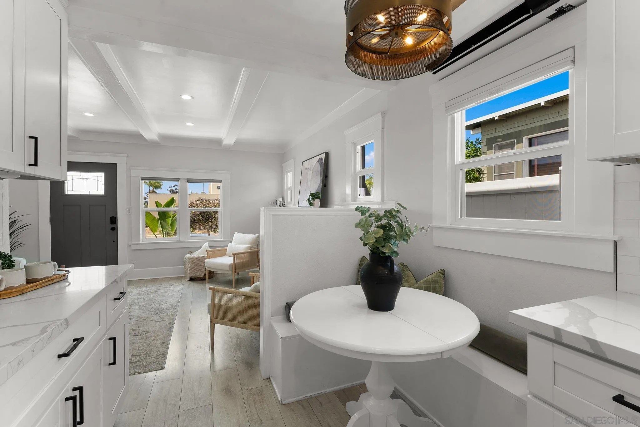 https://cdn.realtyfeed.com/cdn/127/250037043/e5d55e1a06e70207cd0123e11db61f68.webp