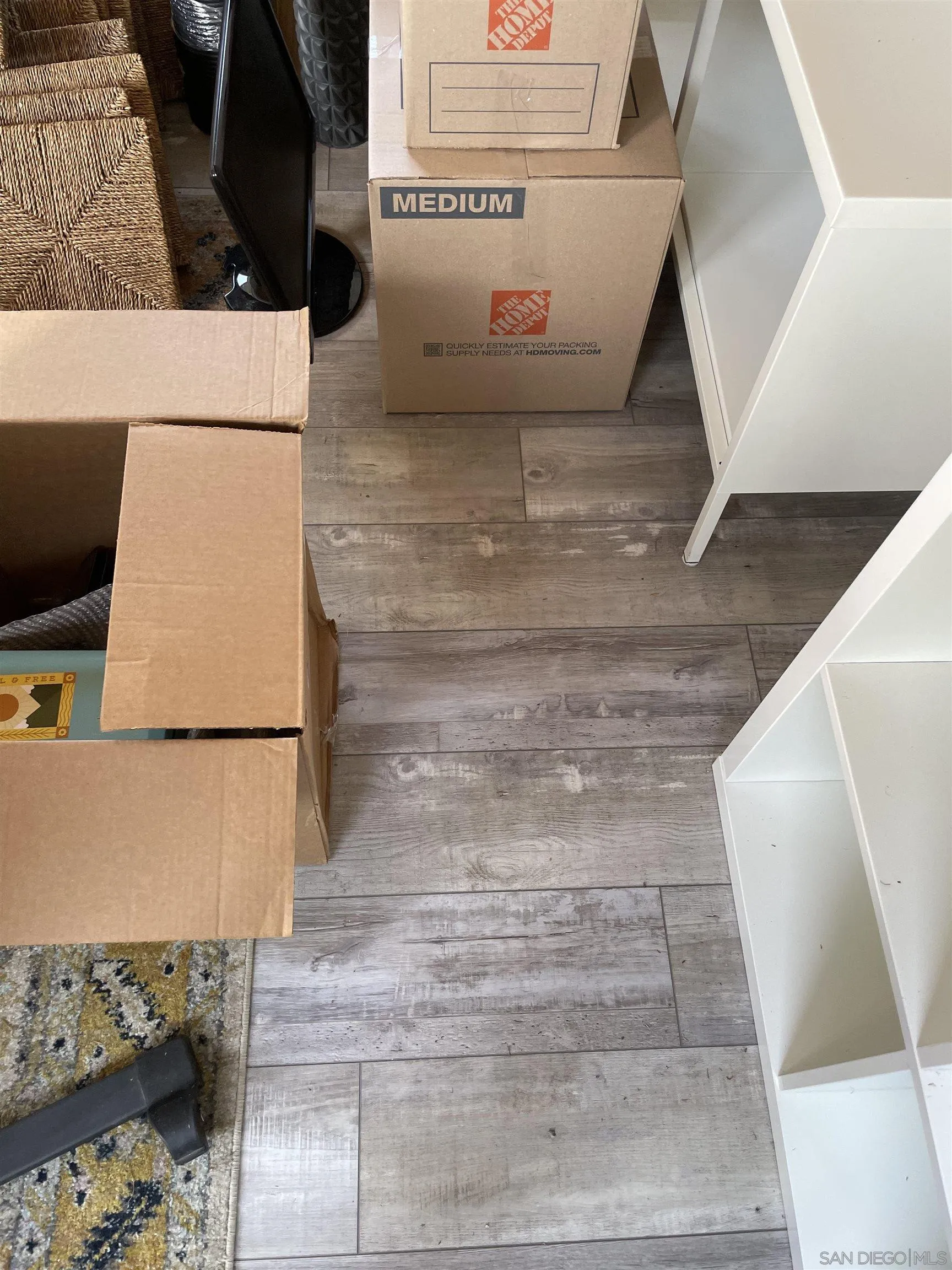 https://cdn.realtyfeed.com/cdn/127/250037044/e9f4c1eff552a0fee6afa626012e649e.webp
