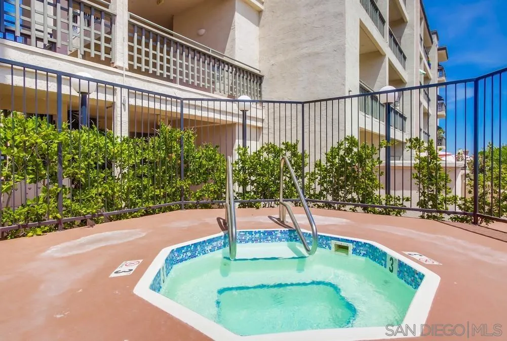 https://cdn.realtyfeed.com/cdn/127/250037045/14e2cab43e3c3af13f206e31bebbb7ea.webp