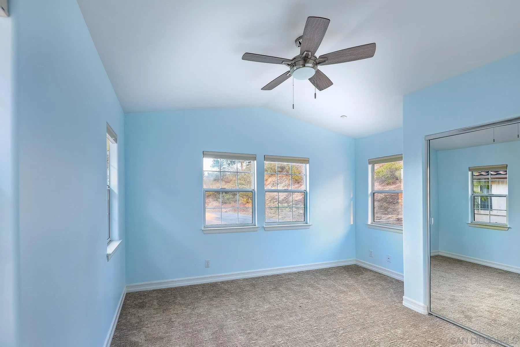 https://cdn.realtyfeed.com/cdn/127/250037046/3c89bc0f333b69cc07dde05f80a69e3e.webp