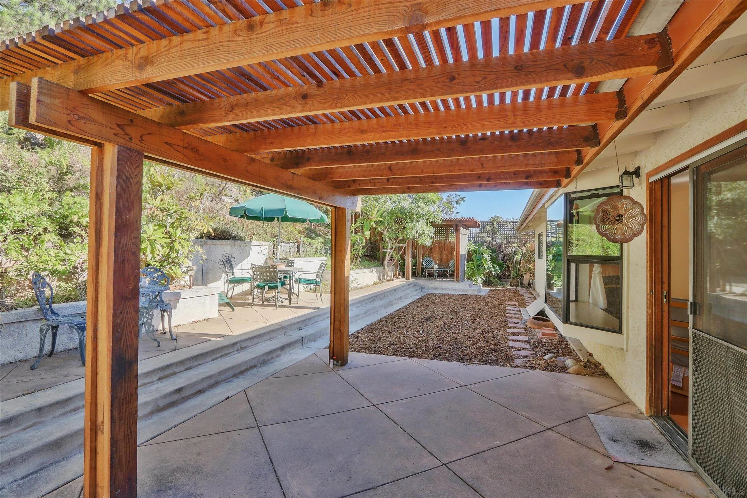 https://cdn.realtyfeed.com/cdn/127/250037047/f125b94d2f8924ca5aaf6cc1f4c58794.webp