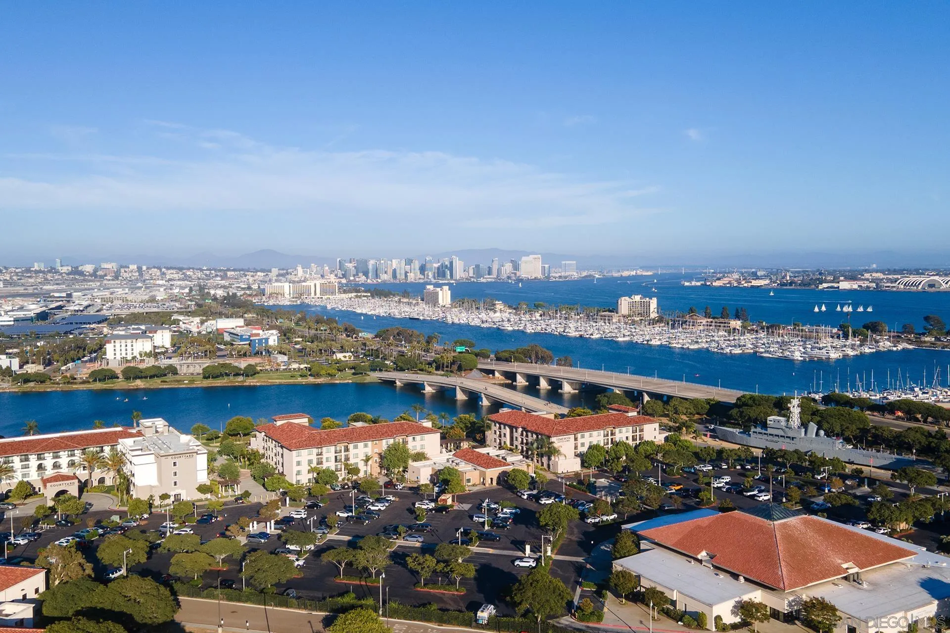 https://cdn.realtyfeed.com/cdn/127/250037051/2a14445f7fe4a4b54371805f6dc7bfba.webp
