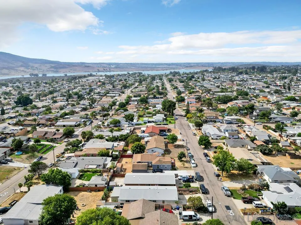 https://cdn.realtyfeed.com/cdn/127/250037056/0d93d9fdeb5a90de2c7c776745f50e61.webp