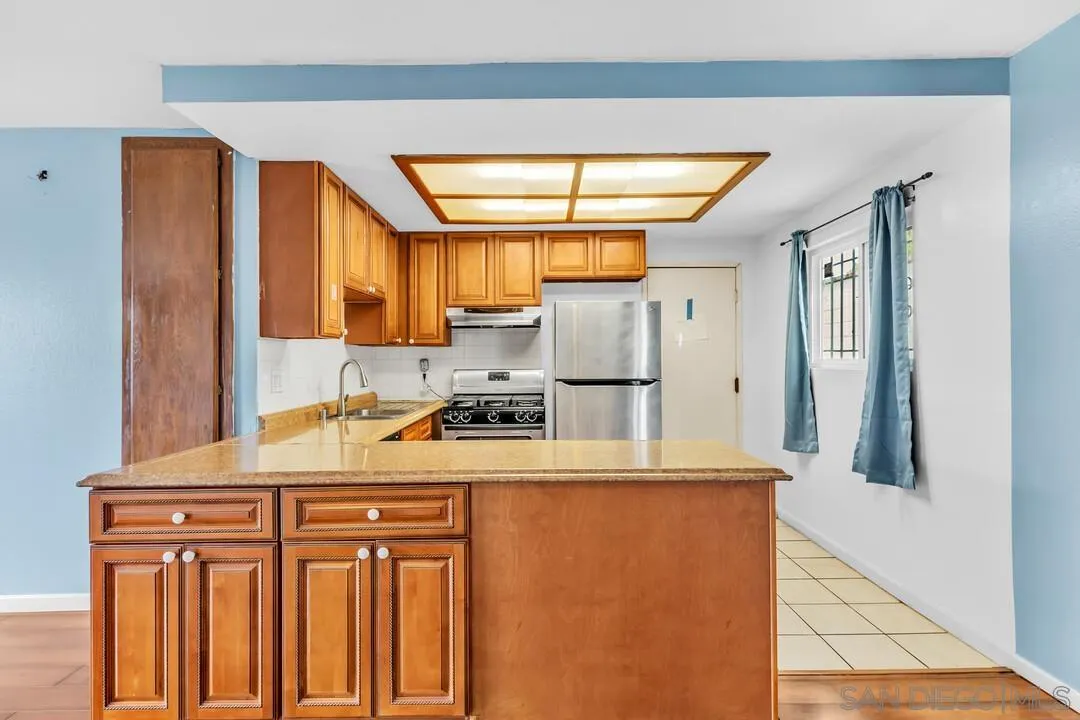 https://cdn.realtyfeed.com/cdn/127/250037056/3656081d19421eb3e2afc71ffee67e06.webp