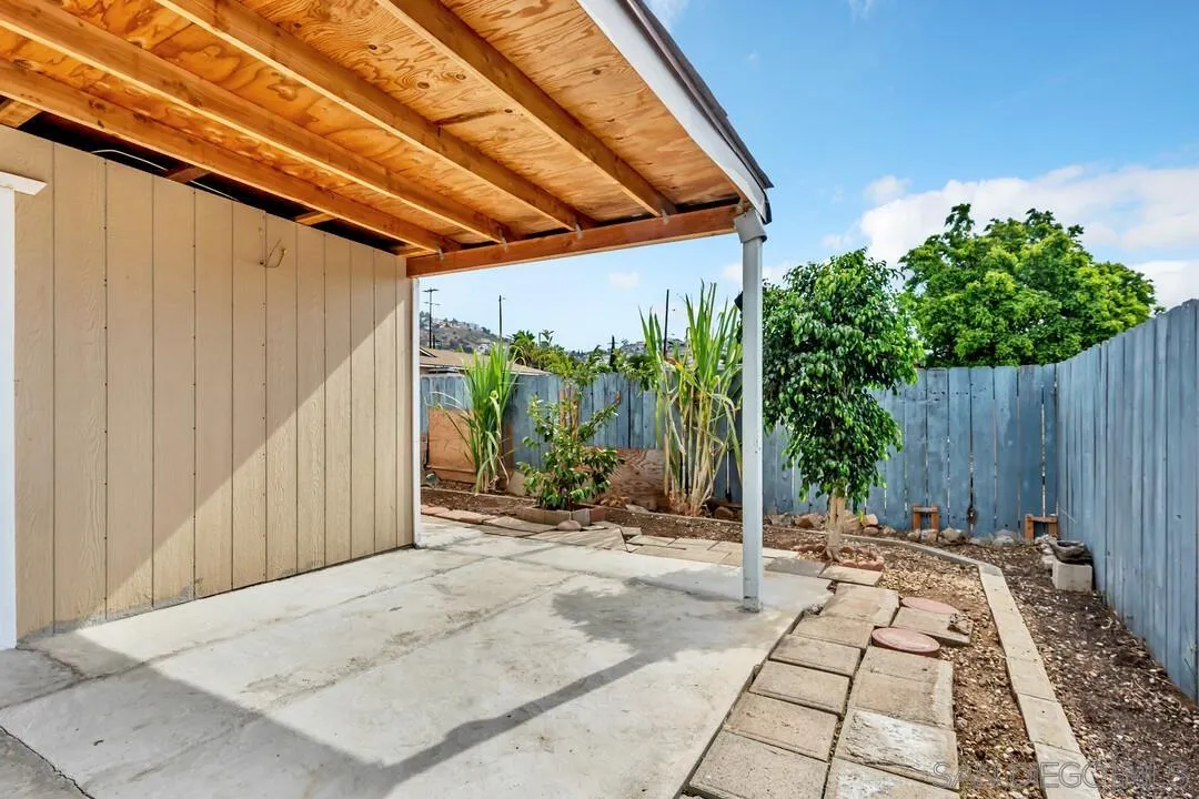 https://cdn.realtyfeed.com/cdn/127/250037056/4a928d4bc88acd533293d18294e63f2c.webp