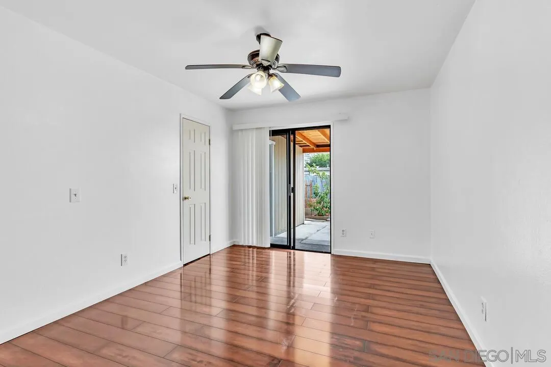 https://cdn.realtyfeed.com/cdn/127/250037056/a6a16576779bda3ab3362f67d2f01e39.webp