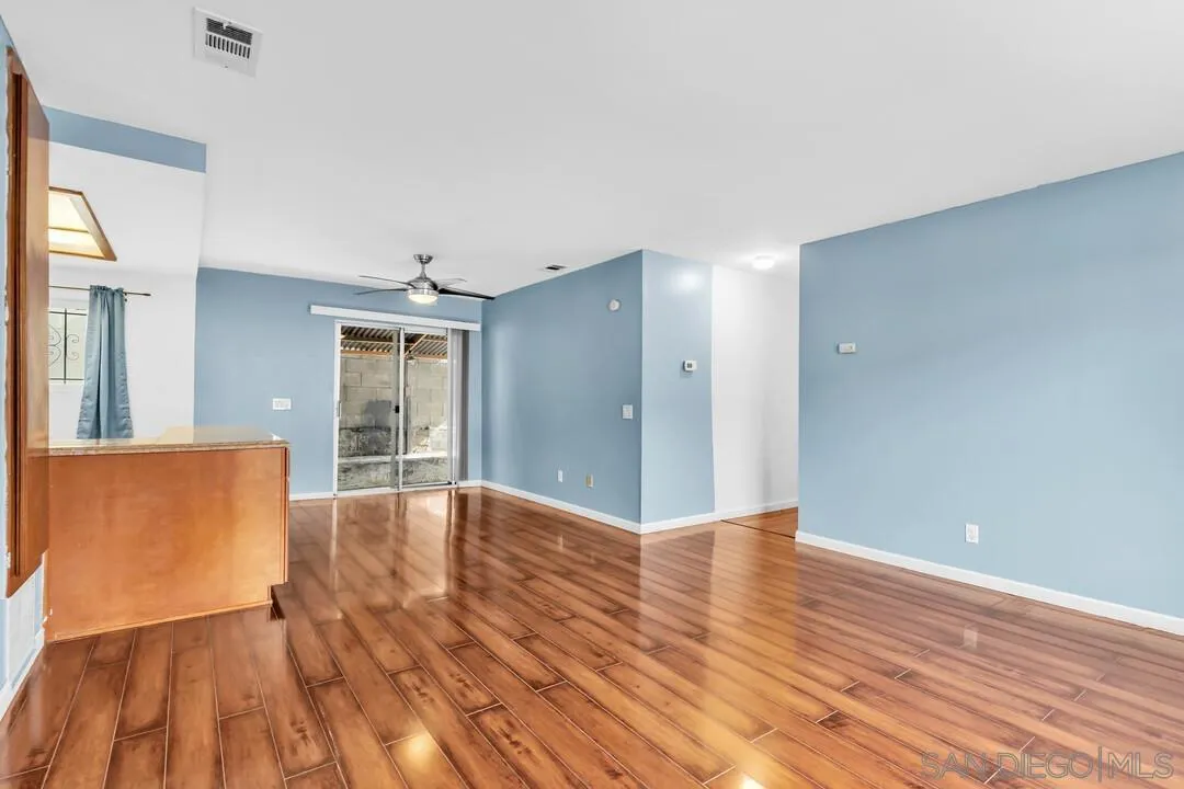 https://cdn.realtyfeed.com/cdn/127/250037056/c0434bfd9f995dc897ce7577253acd22.webp