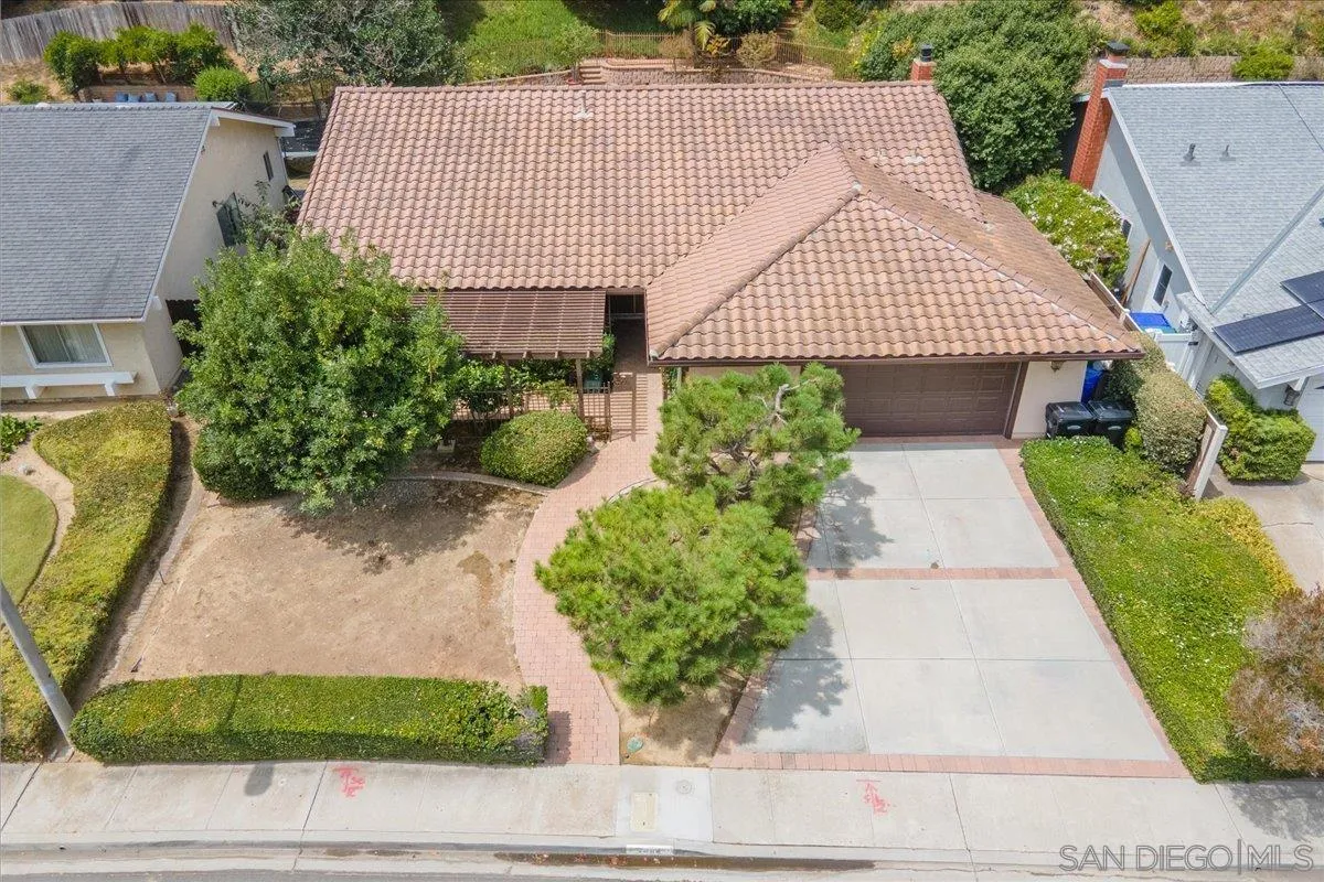 https://cdn.realtyfeed.com/cdn/127/250037057/181ce779058bfd7be031ccf1a4e883a0.webp