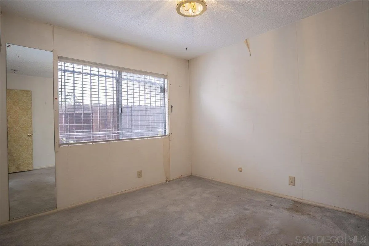 https://cdn.realtyfeed.com/cdn/127/250037057/d60292289db7ca1f19546aba9aa443b8.webp