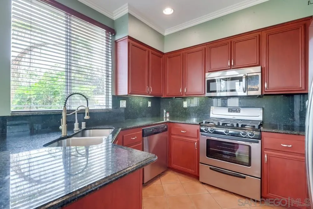 https://cdn.realtyfeed.com/cdn/127/250037058/0ed688e5c2a594207cdbd6f349d479b2.webp