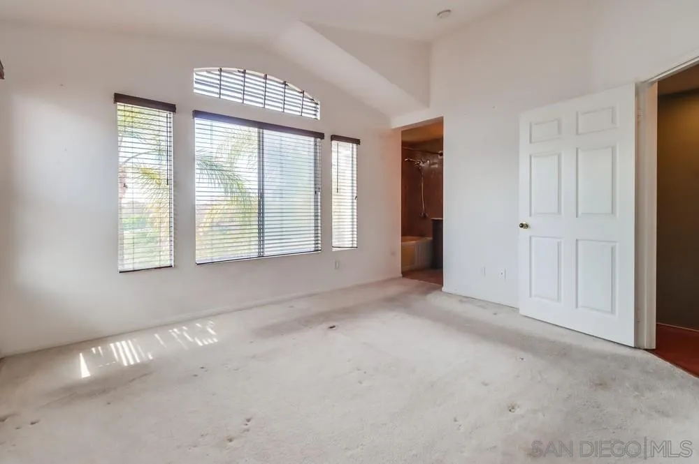 https://cdn.realtyfeed.com/cdn/127/250037058/94880b48030b7c5050bb897b79ca1fa7.webp