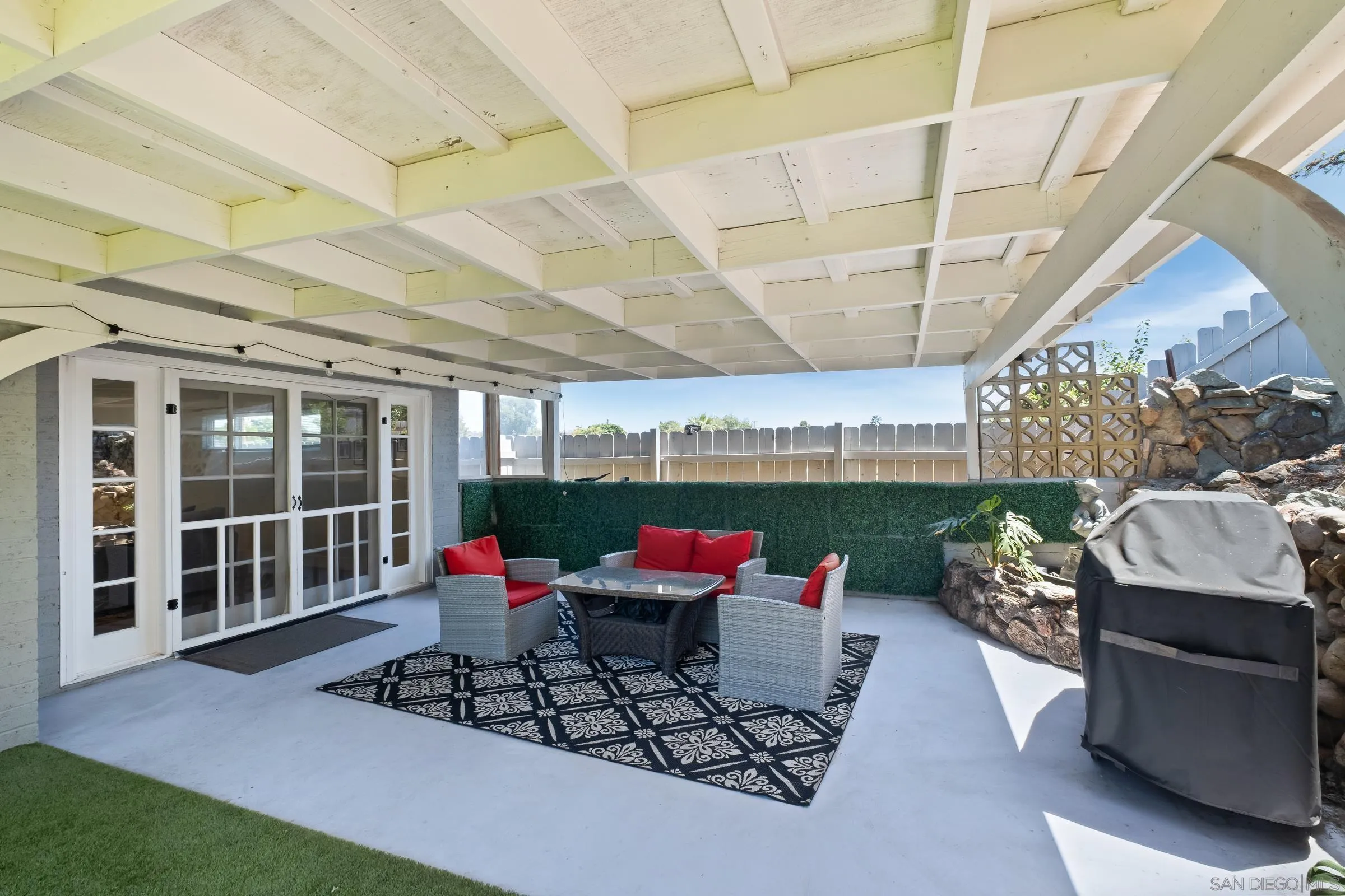 https://cdn.realtyfeed.com/cdn/127/250037062/6bebea12cd250572e1592f52c34a8090.webp