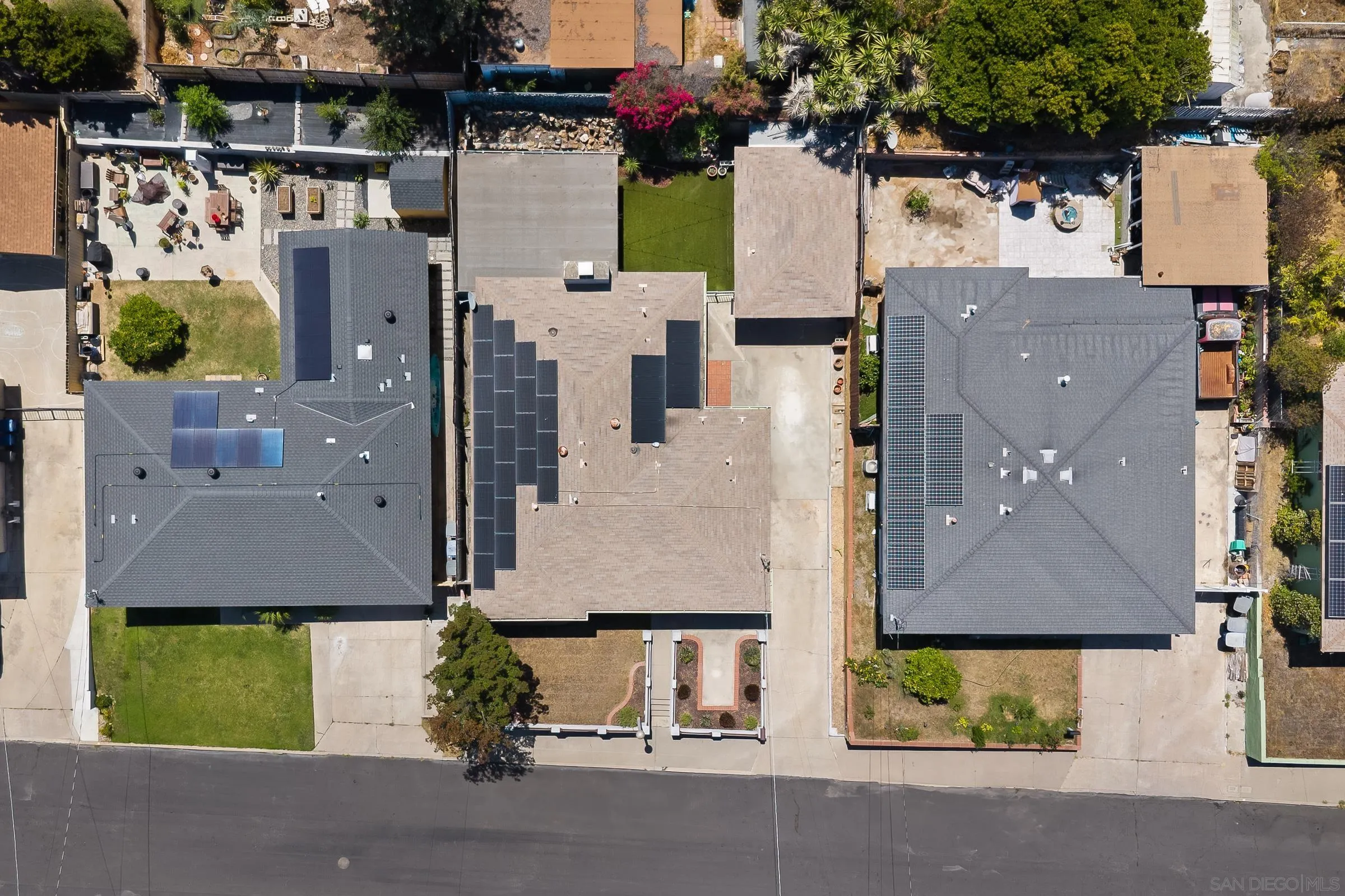 https://cdn.realtyfeed.com/cdn/127/250037062/76eca7480d41cffcbe513316045ecbf3.webp