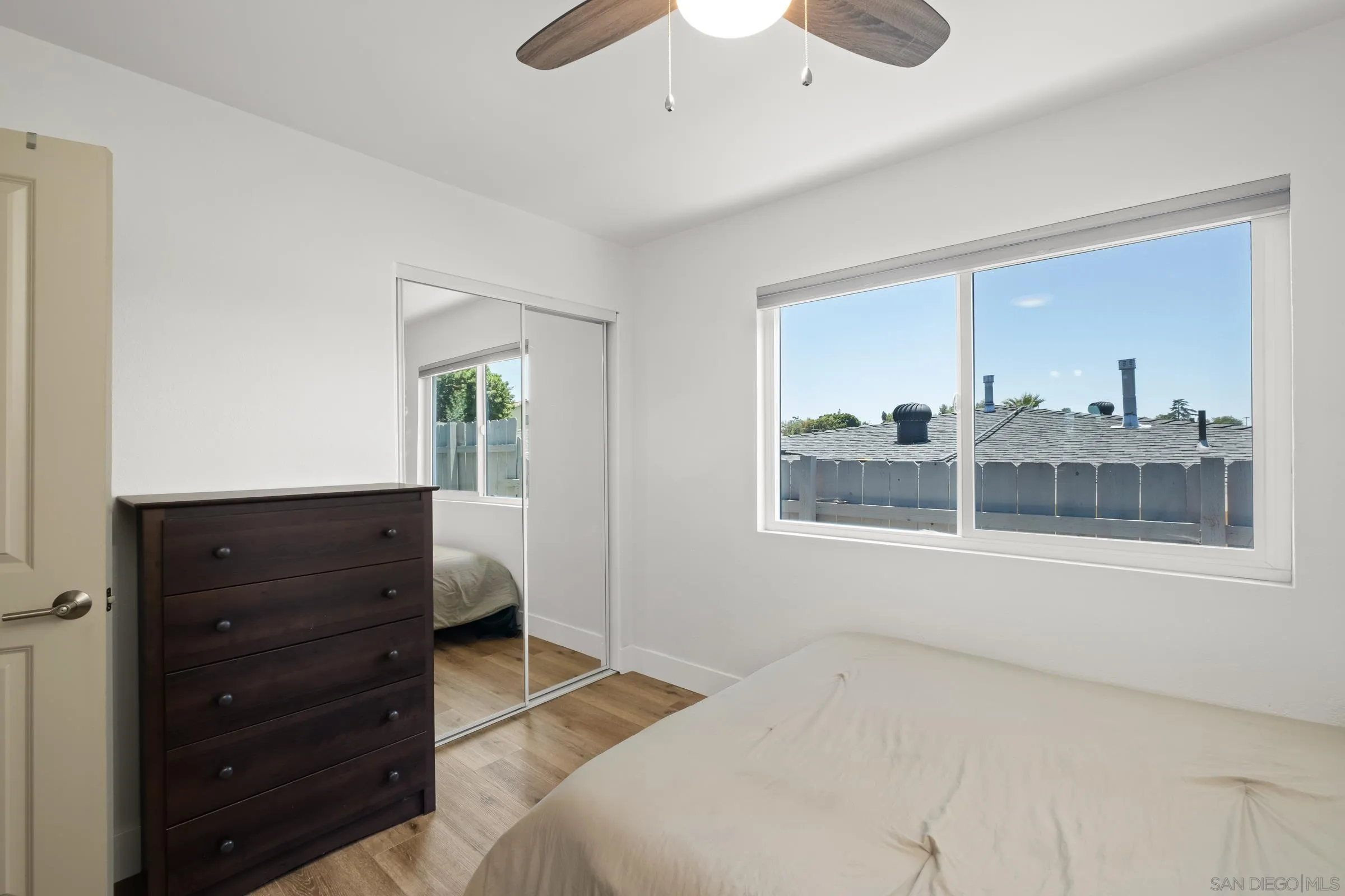 https://cdn.realtyfeed.com/cdn/127/250037062/94074a05b6b2d664e91926f21544a3a9.webp