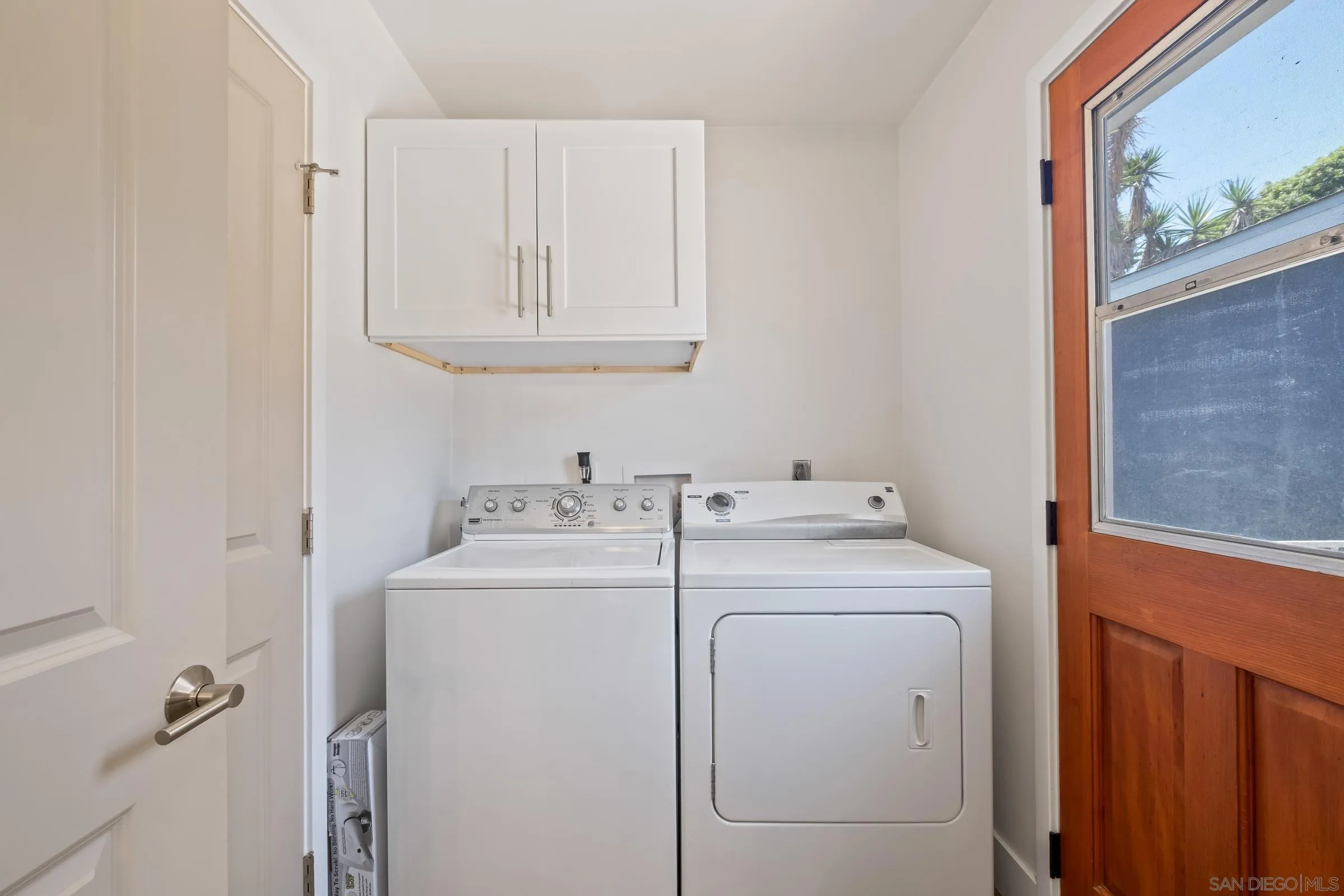 https://cdn.realtyfeed.com/cdn/127/250037062/99f74371d680c23695c12e244171ae14.webp