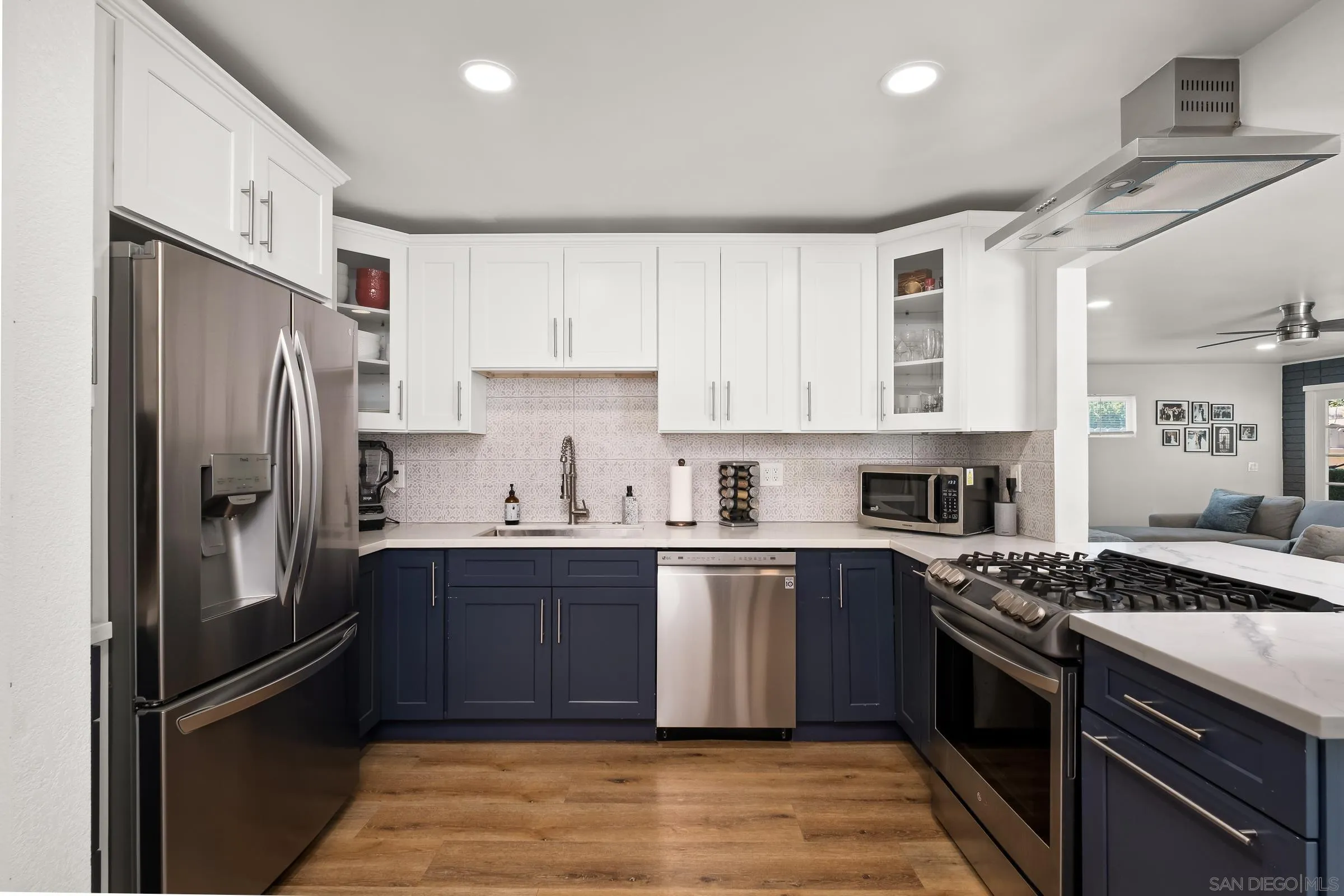 https://cdn.realtyfeed.com/cdn/127/250037062/f9486850c4857961ba86dcb5534bdae6.webp