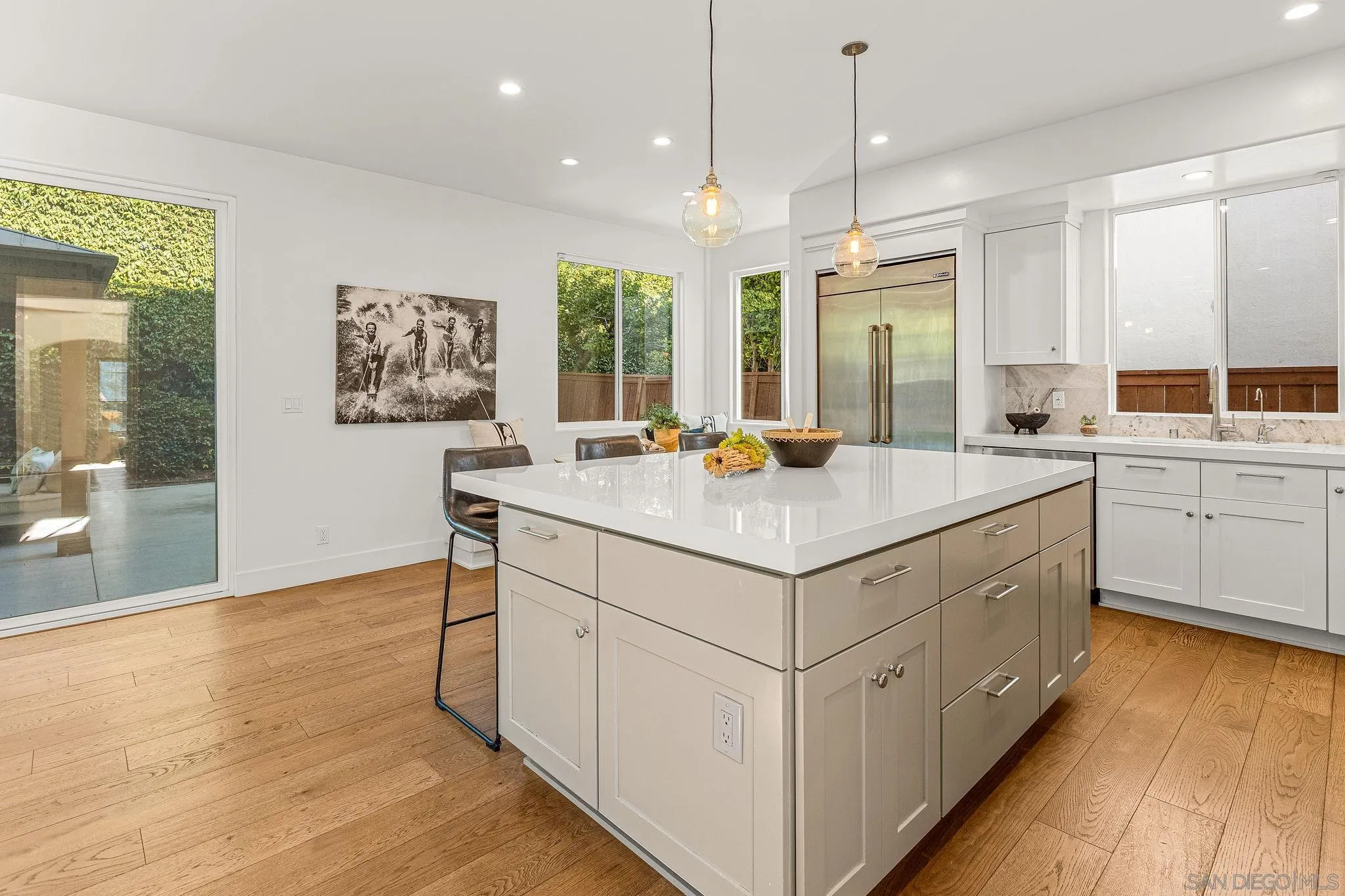 https://cdn.realtyfeed.com/cdn/127/250037064/595c3de64b9393af83b1312d70b88854.webp