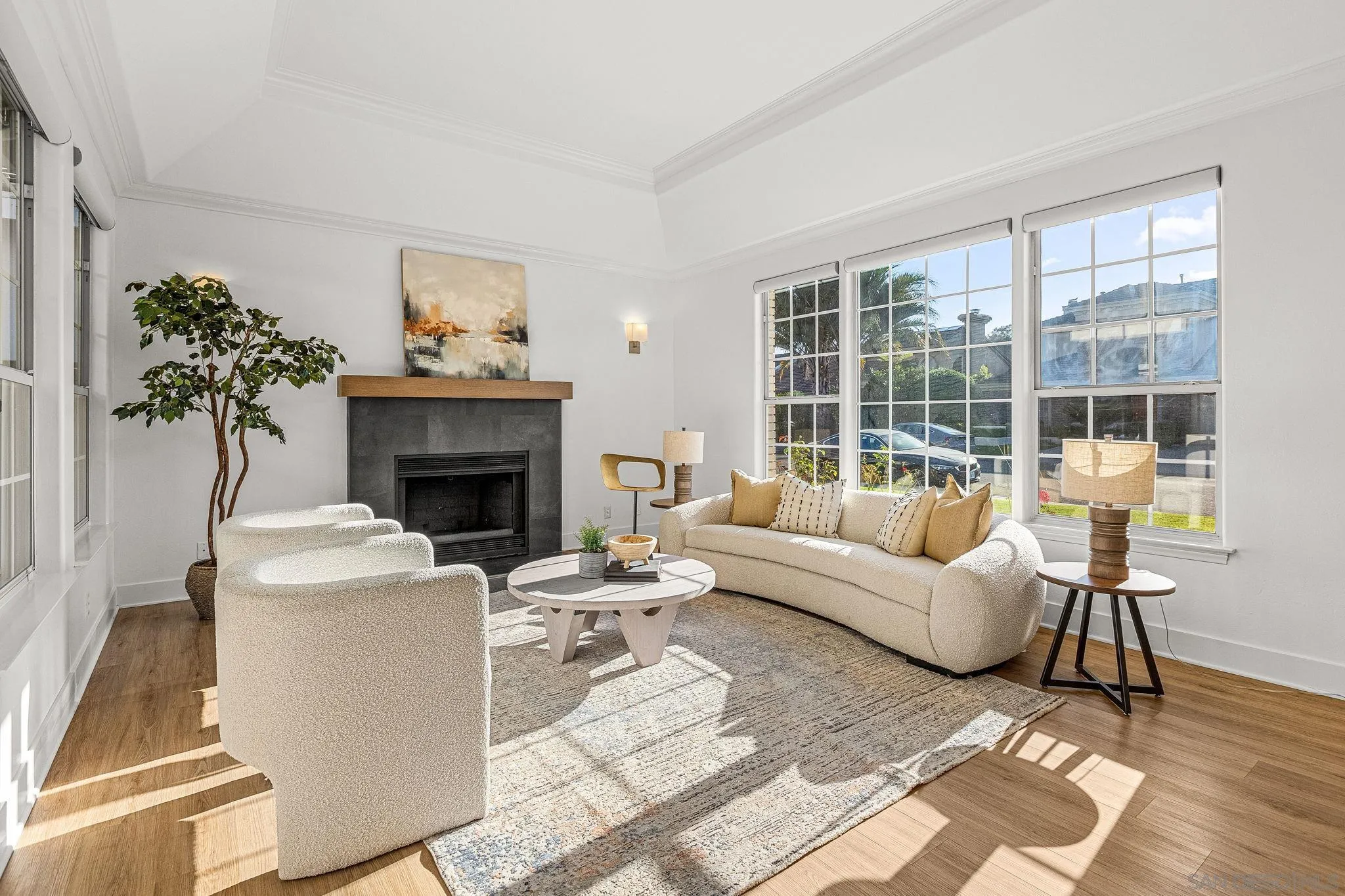 https://cdn.realtyfeed.com/cdn/127/250037064/6b113714bc4d105820bebd14a0a3e566.webp