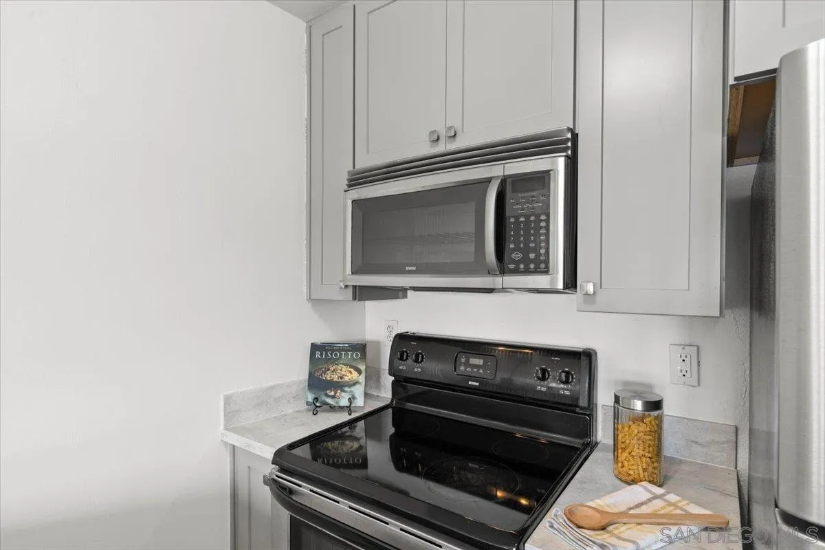 https://cdn.realtyfeed.com/cdn/127/250037067/b494e5146c7cdd809389b5284fd402a2.webp