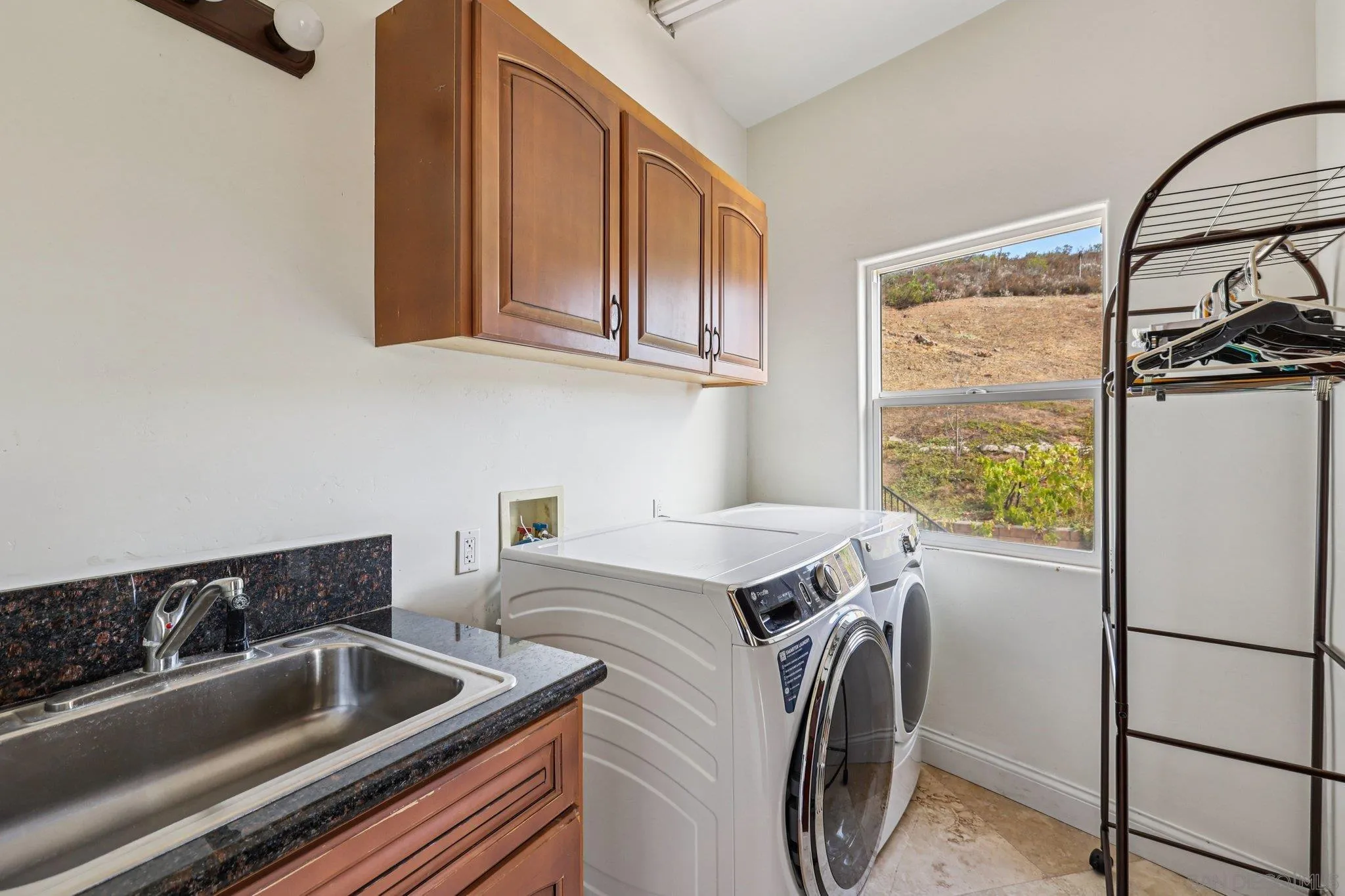 https://cdn.realtyfeed.com/cdn/127/250037070/4aa064abaaf865dfc50f5e9a98ef6175.webp