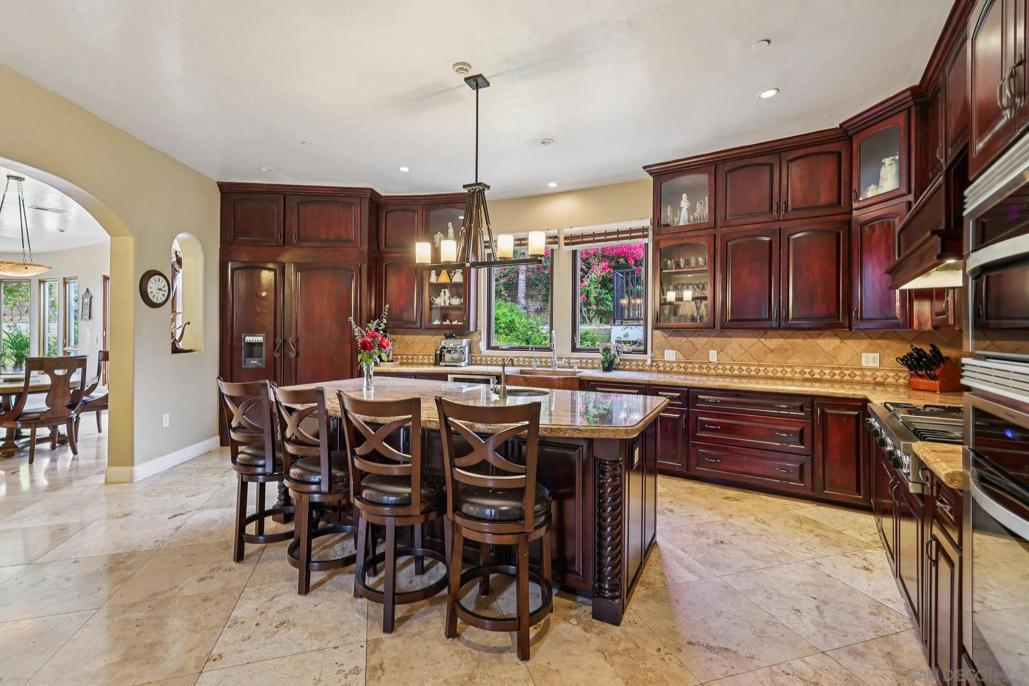https://cdn.realtyfeed.com/cdn/127/250037070/4eaafc0d6a2fefbb2d20fcc70b8a461e.webp