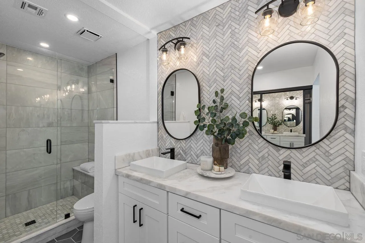 https://cdn.realtyfeed.com/cdn/127/250037076/e4b36edb218e5826f642ad60eaf2f0ed.webp