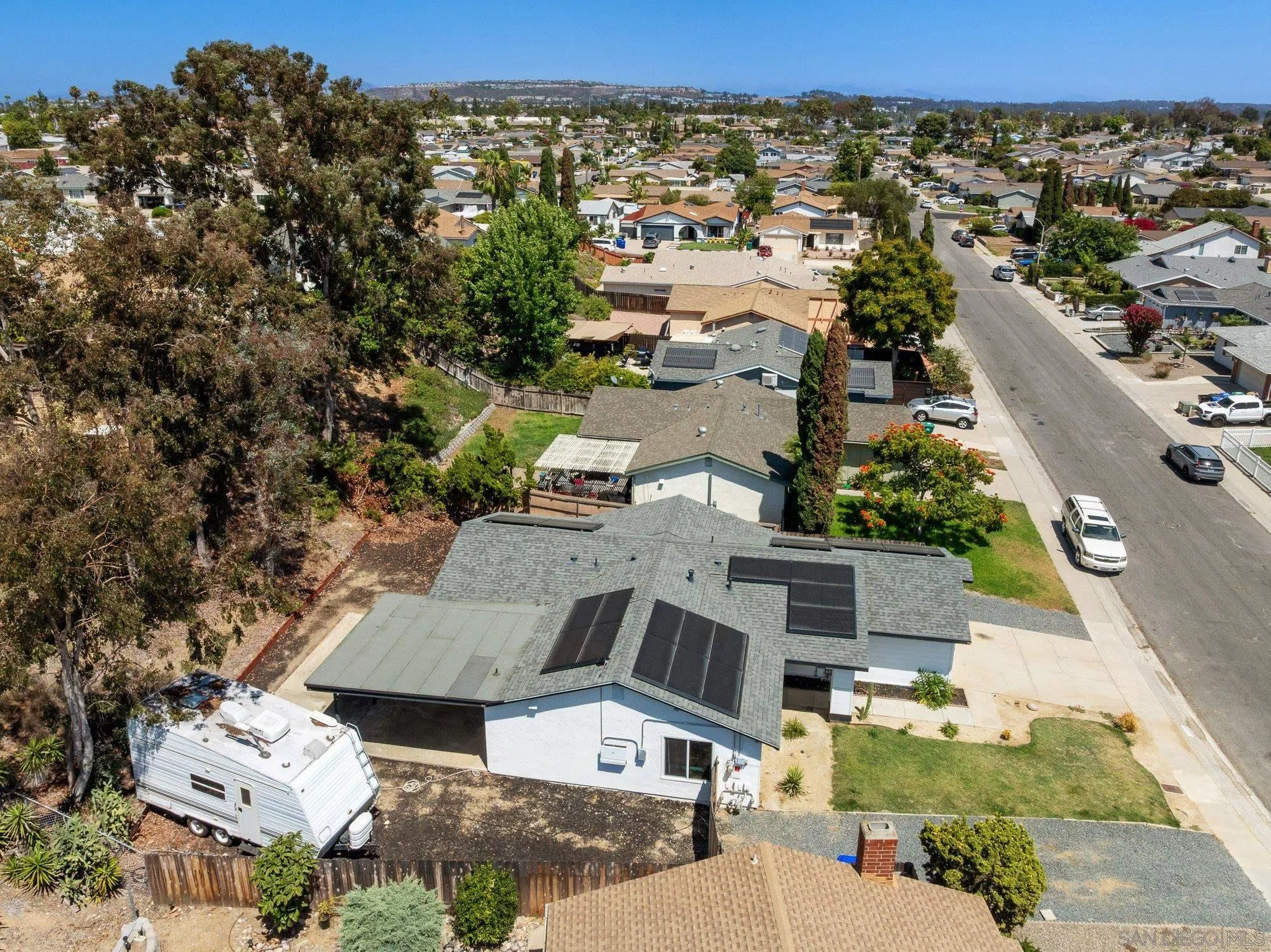 https://cdn.realtyfeed.com/cdn/127/250037077/0d9acf2a447e5d3f4c1748ba689cc138.webp