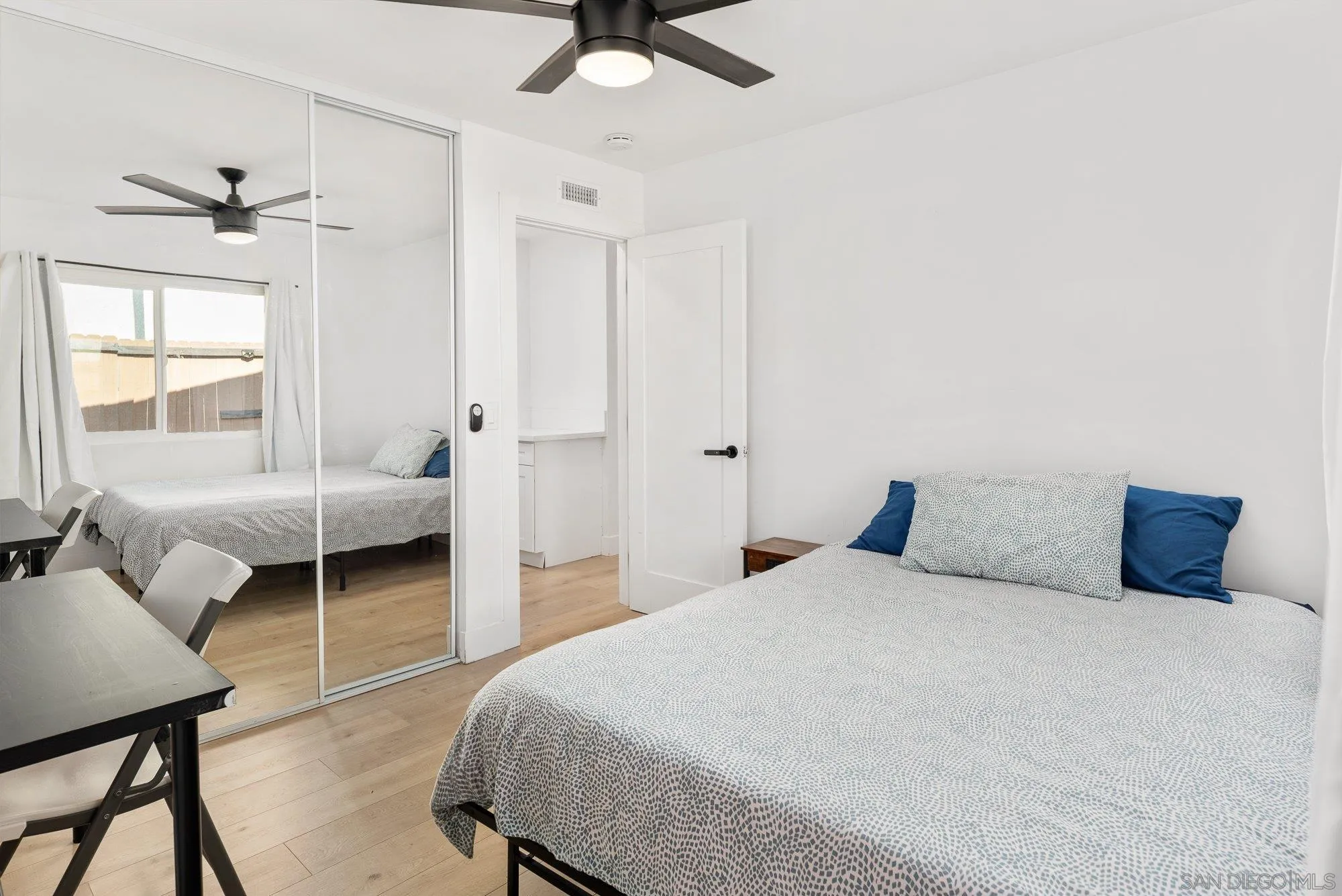 https://cdn.realtyfeed.com/cdn/127/250037077/9740b38c848447fe5cc1392ed164d803.webp