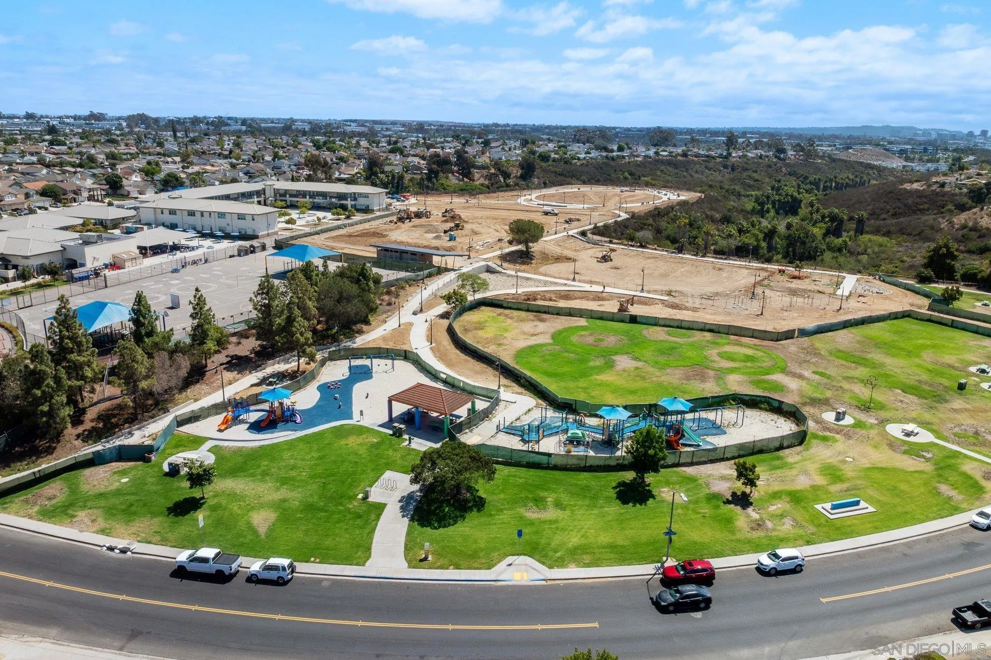 https://cdn.realtyfeed.com/cdn/127/250037077/b4ad8a22299b2059b577d16e9103ff9e.webp