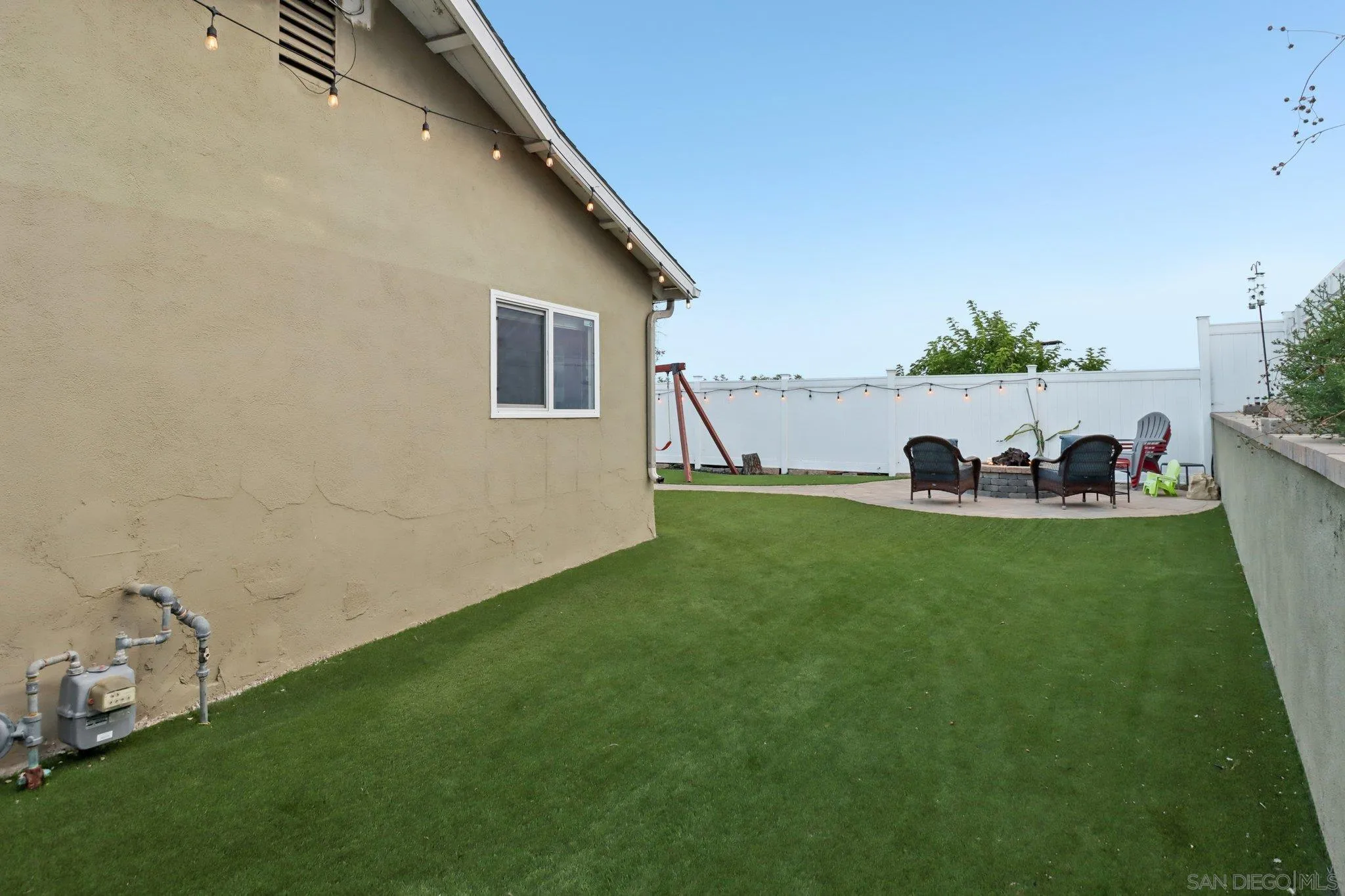 https://cdn.realtyfeed.com/cdn/127/250037082/13bd2ce851f27c4e045f47ce550bb2d3.webp