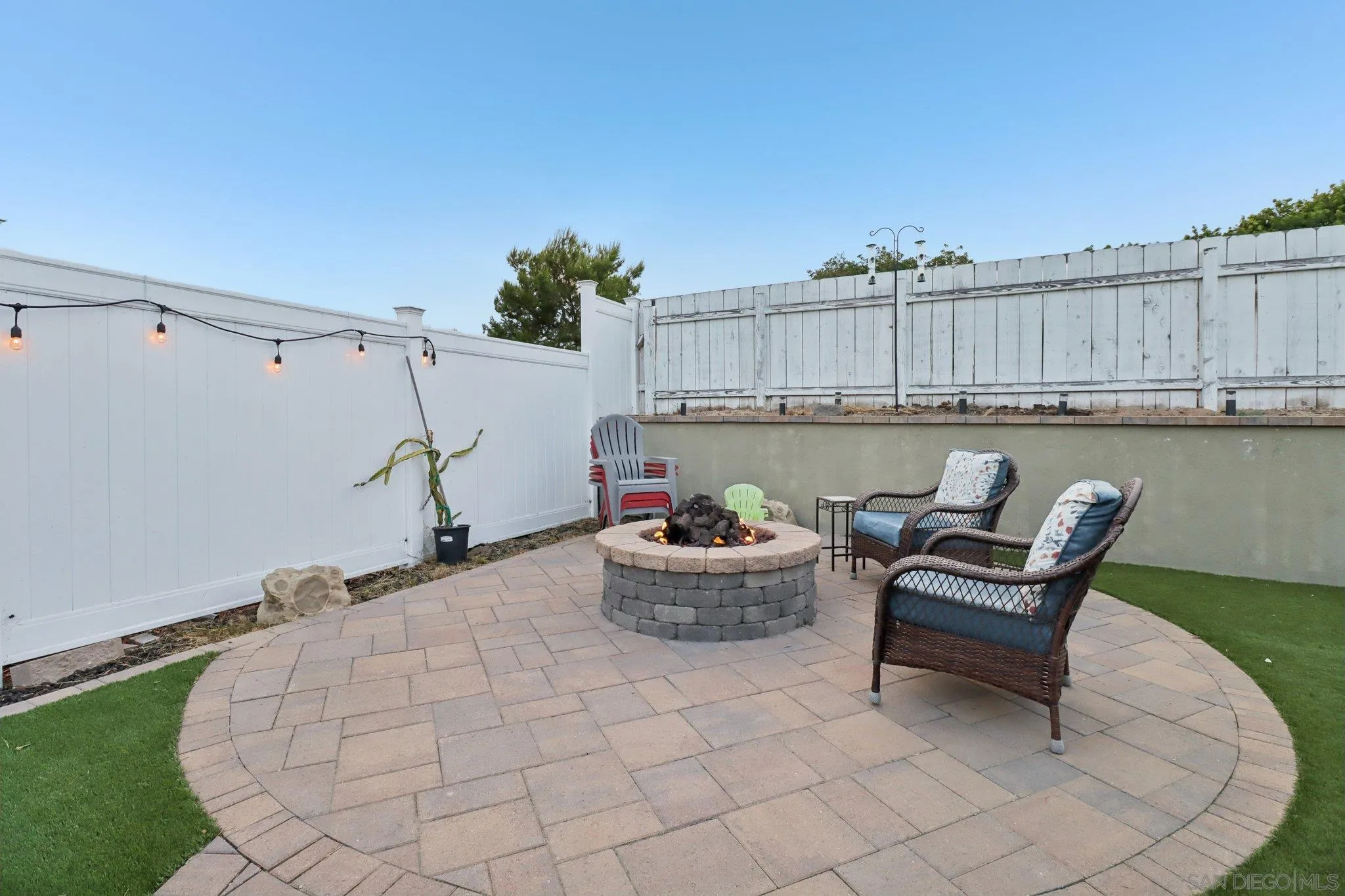 https://cdn.realtyfeed.com/cdn/127/250037082/ff86f1ff44d5c0b9ae4fab38e9124cf9.webp