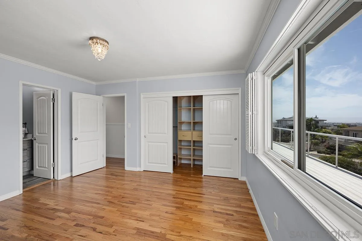 https://cdn.realtyfeed.com/cdn/127/250037083/43fd709eb042d274a80c100a1022233f.webp