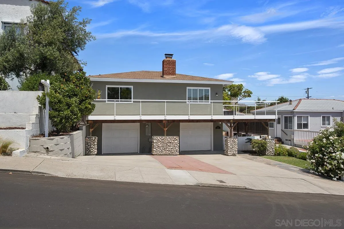 https://cdn.realtyfeed.com/cdn/127/250037083/714b4c02b3a2a8c97ce2bf99bc7dcc03.webp