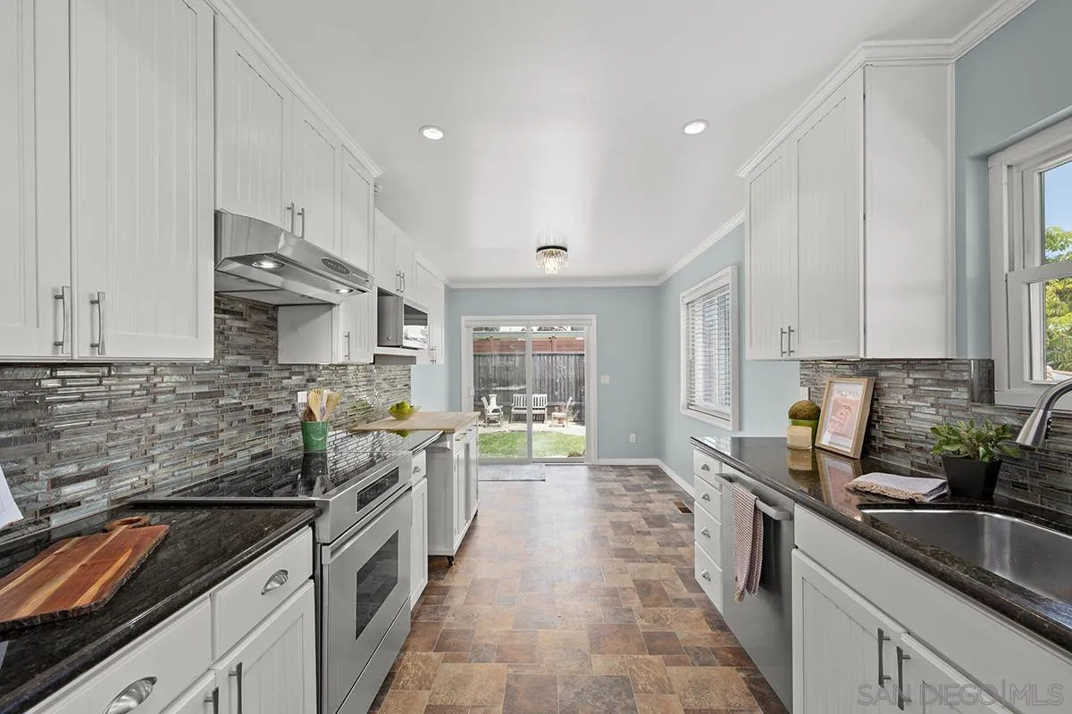 https://cdn.realtyfeed.com/cdn/127/250037083/898297dd7cb0548c2a9a2b1e7bd94afc.webp