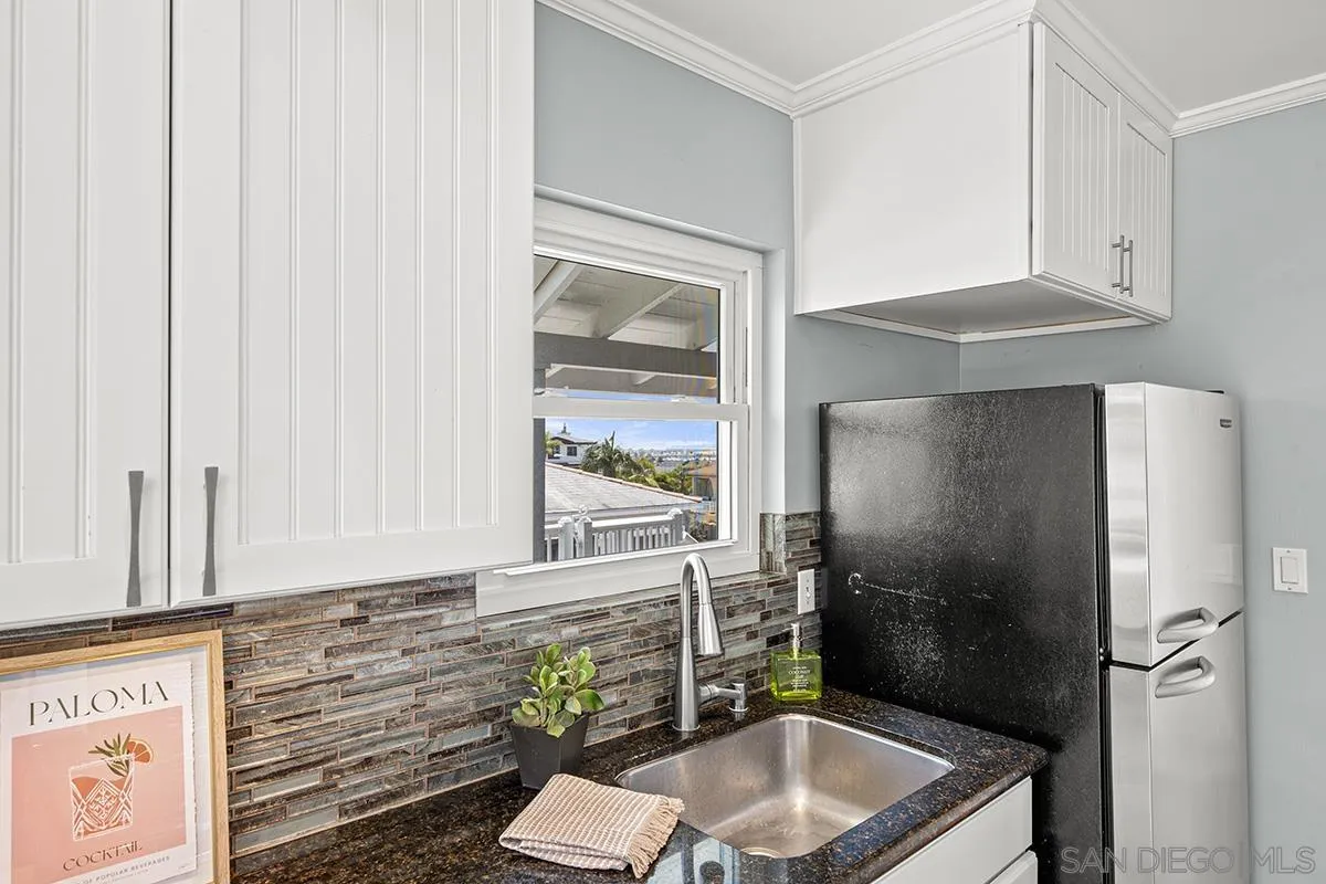 https://cdn.realtyfeed.com/cdn/127/250037083/a512468df790d8bc71ec2286cbe58532.webp