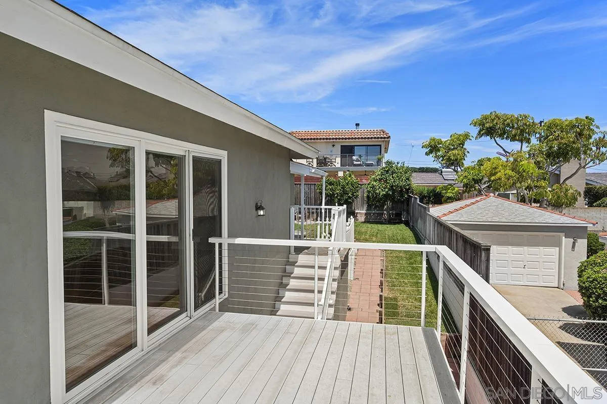 https://cdn.realtyfeed.com/cdn/127/250037083/c241c2c11e7d48c58e721ea696a7b996.webp