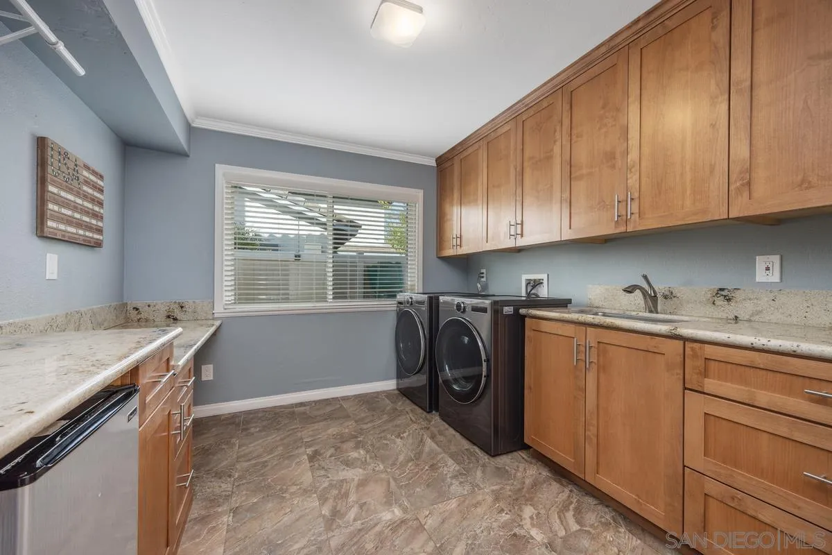https://cdn.realtyfeed.com/cdn/127/250037085/c81787fdf1fe263016f0cf3f06b897e2.webp