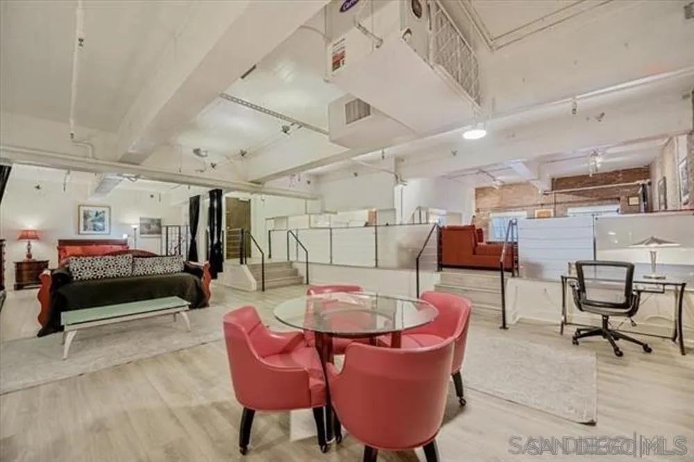 Photo #5: 250037086 Listing 