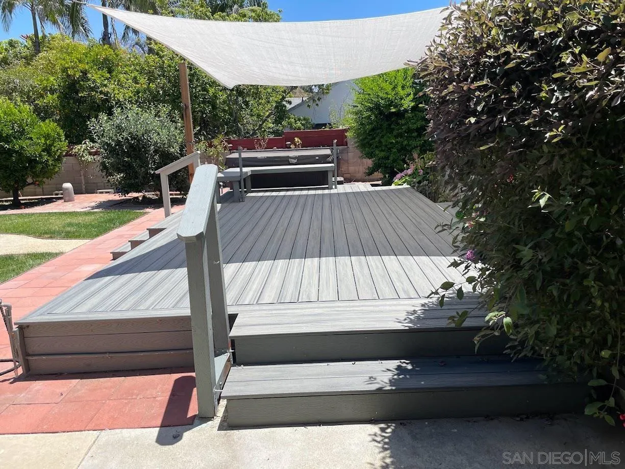https://cdn.realtyfeed.com/cdn/127/250037087/2b1c91a0869a40403f8d3e79f7bad55a.webp