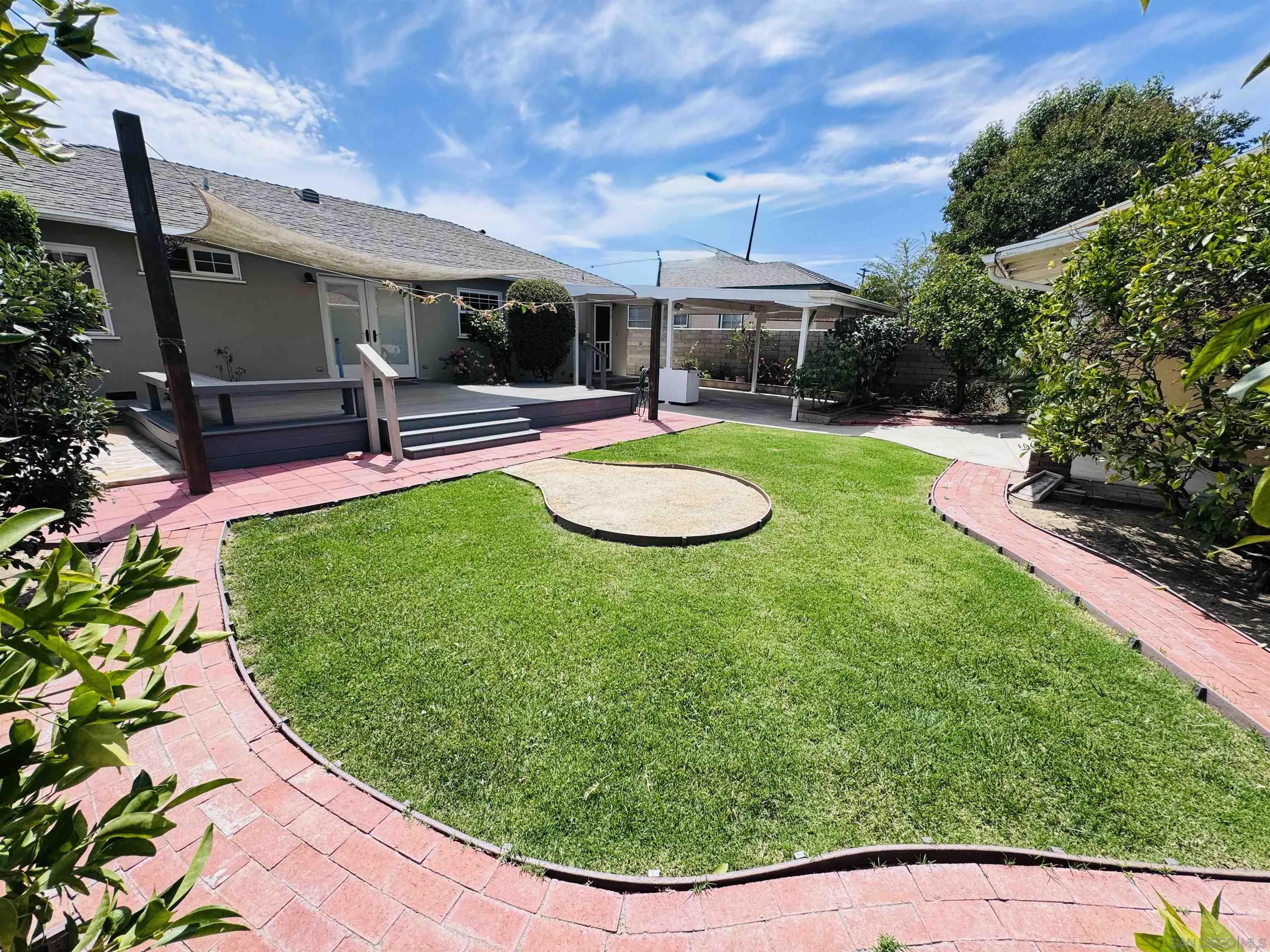 https://cdn.realtyfeed.com/cdn/127/250037087/4544ec0d3f6268c6ef5c1f5616233be2.webp