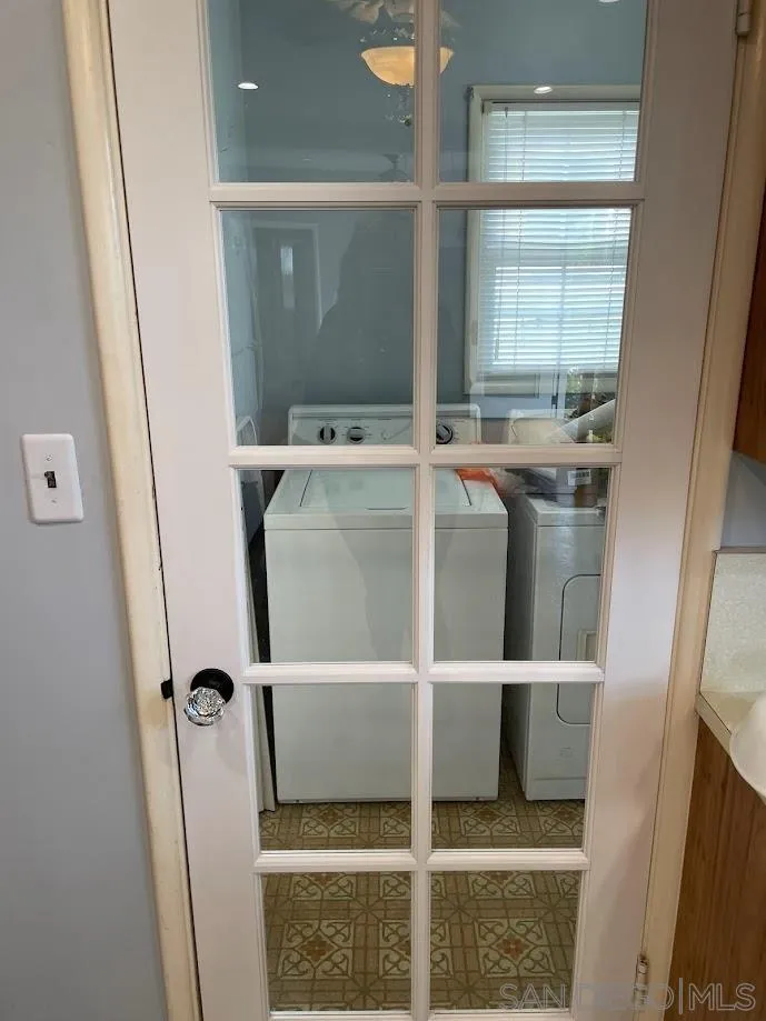 https://cdn.realtyfeed.com/cdn/127/250037087/7c2e3b398f3c8231377486a51ba9c325.webp