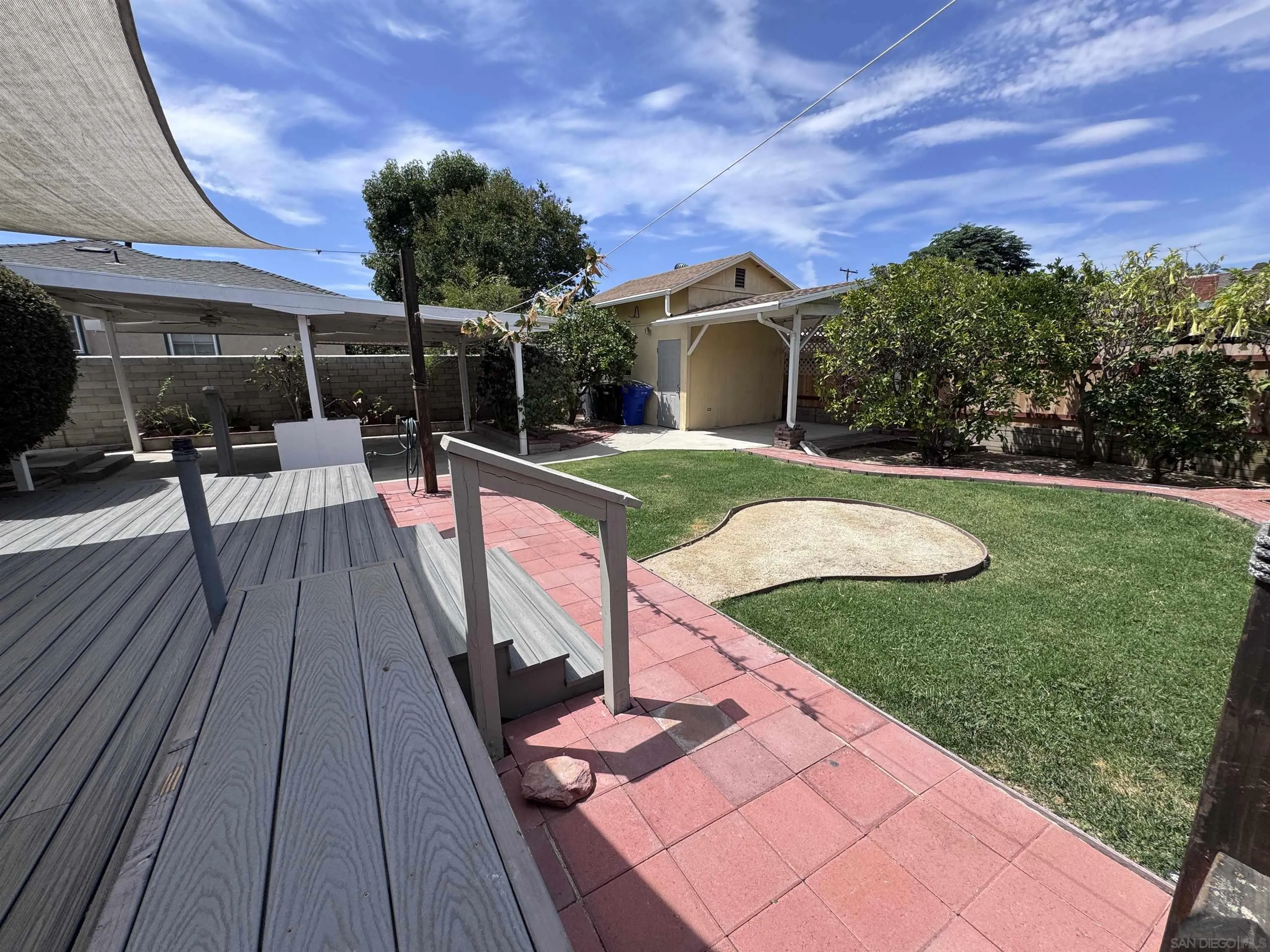 https://cdn.realtyfeed.com/cdn/127/250037087/a078ac8ab904f357c2184ba55a70681b.webp