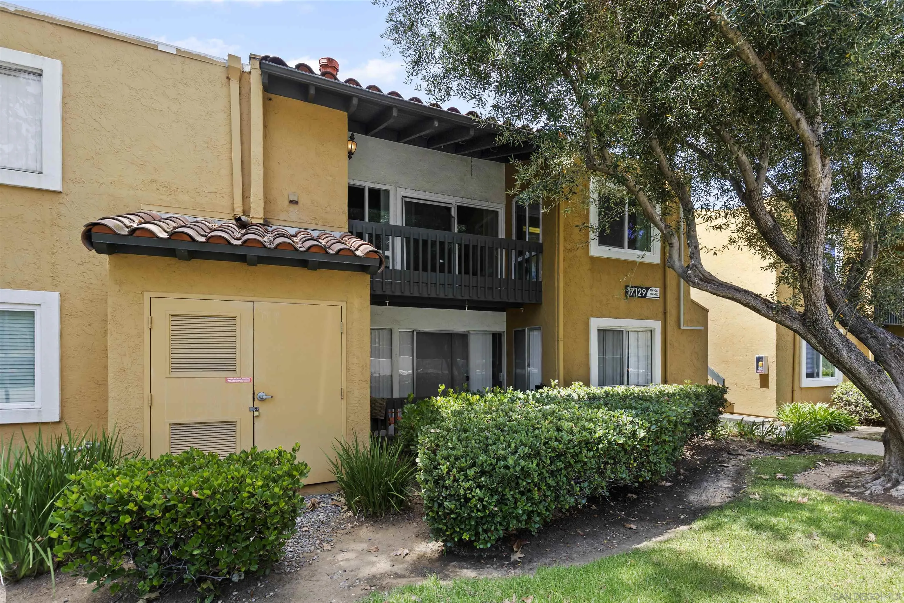 https://cdn.realtyfeed.com/cdn/127/250037090/9401b8af59a085a655cb40c75282372c.webp