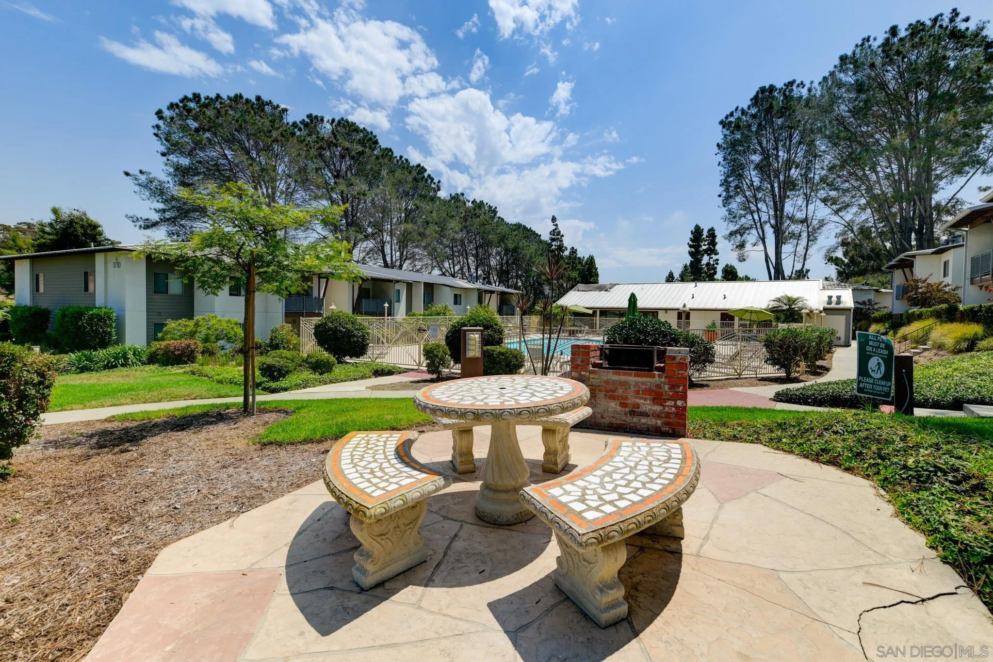 https://cdn.realtyfeed.com/cdn/127/250037092/7650bf2663b5d64efabc840e9324f6bb.webp