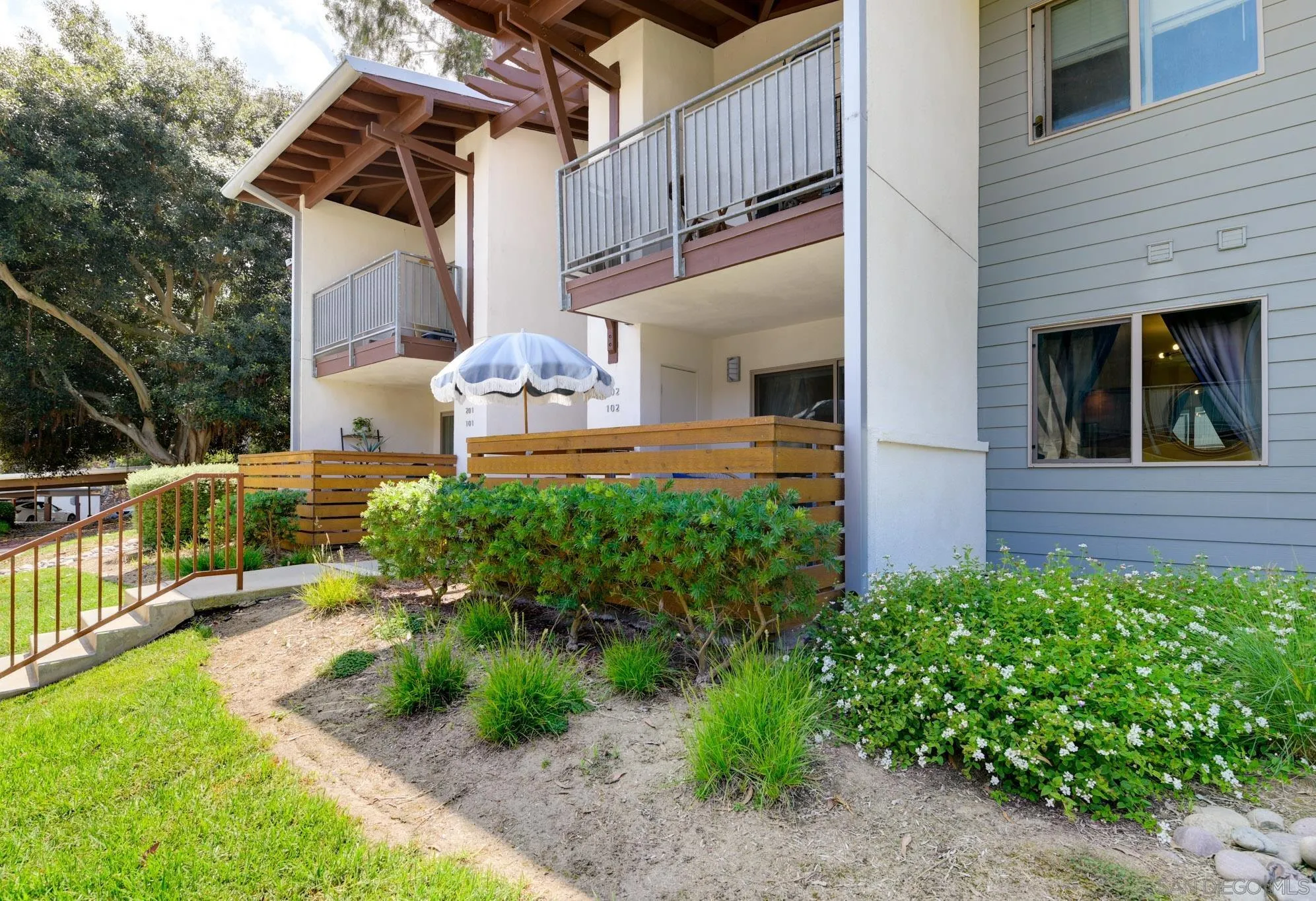 https://cdn.realtyfeed.com/cdn/127/250037092/b669d903df46c01898ef399a1ca5536f.webp